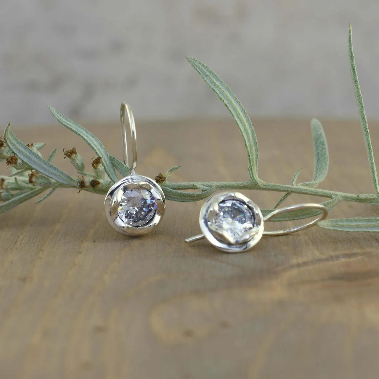 A La Mode Earrings - Image 3