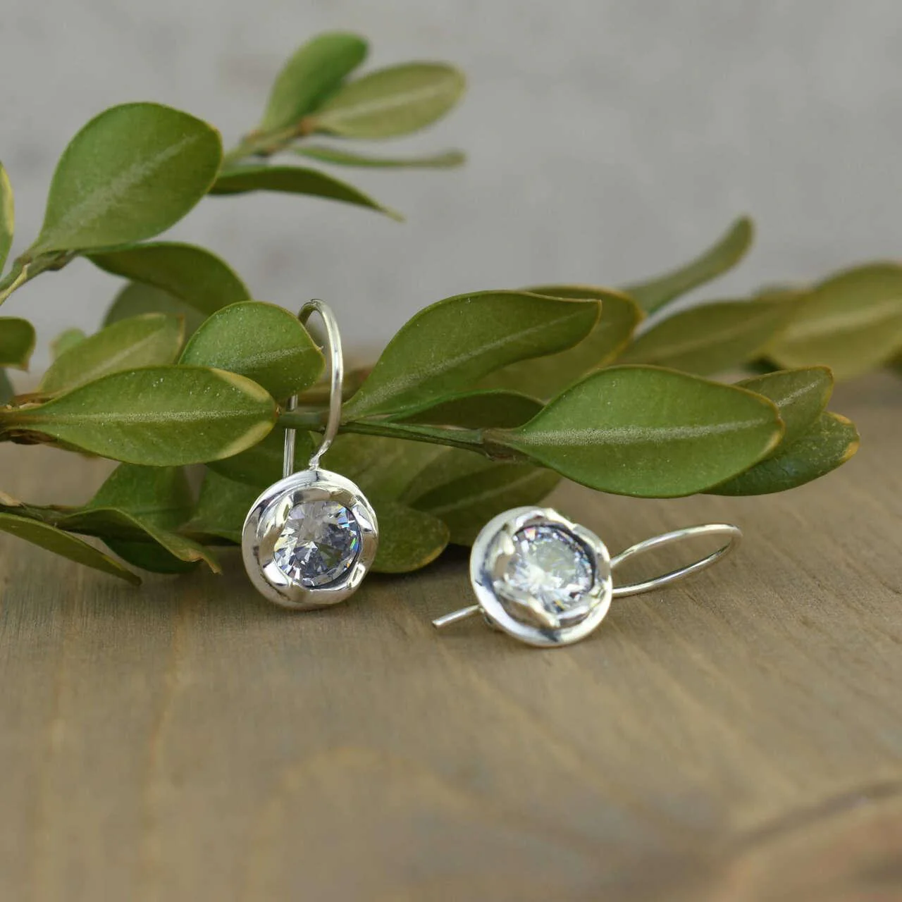 A La Mode Earrings - Image 4