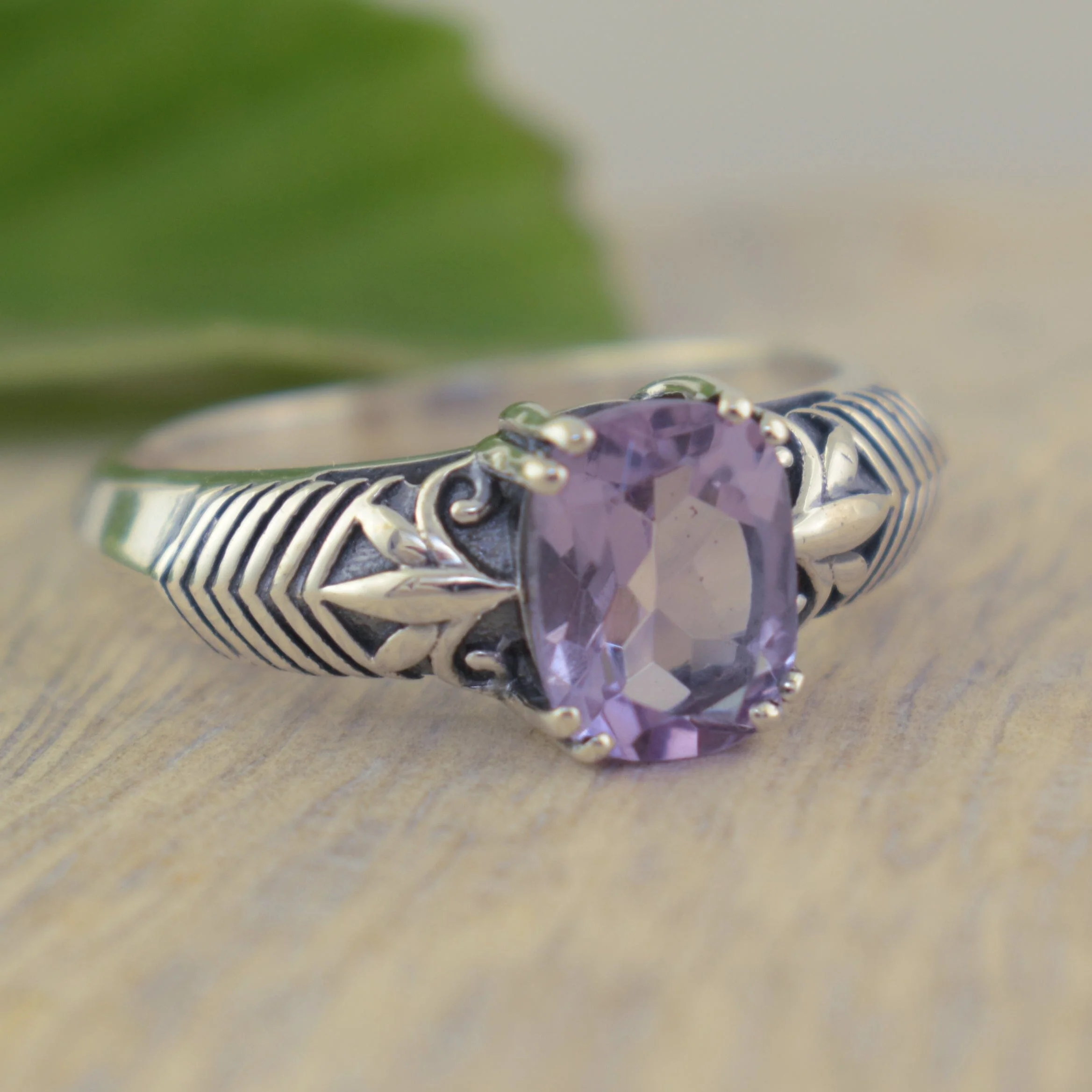 Antoinette Ring