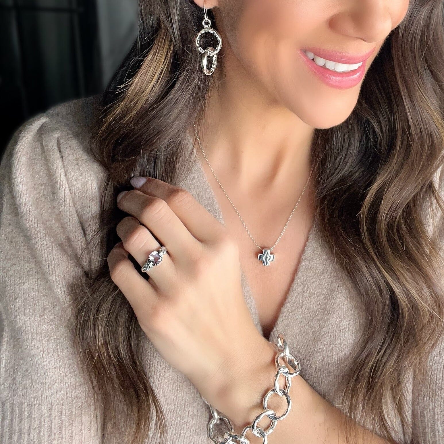 Antoinette Ring - Image 5