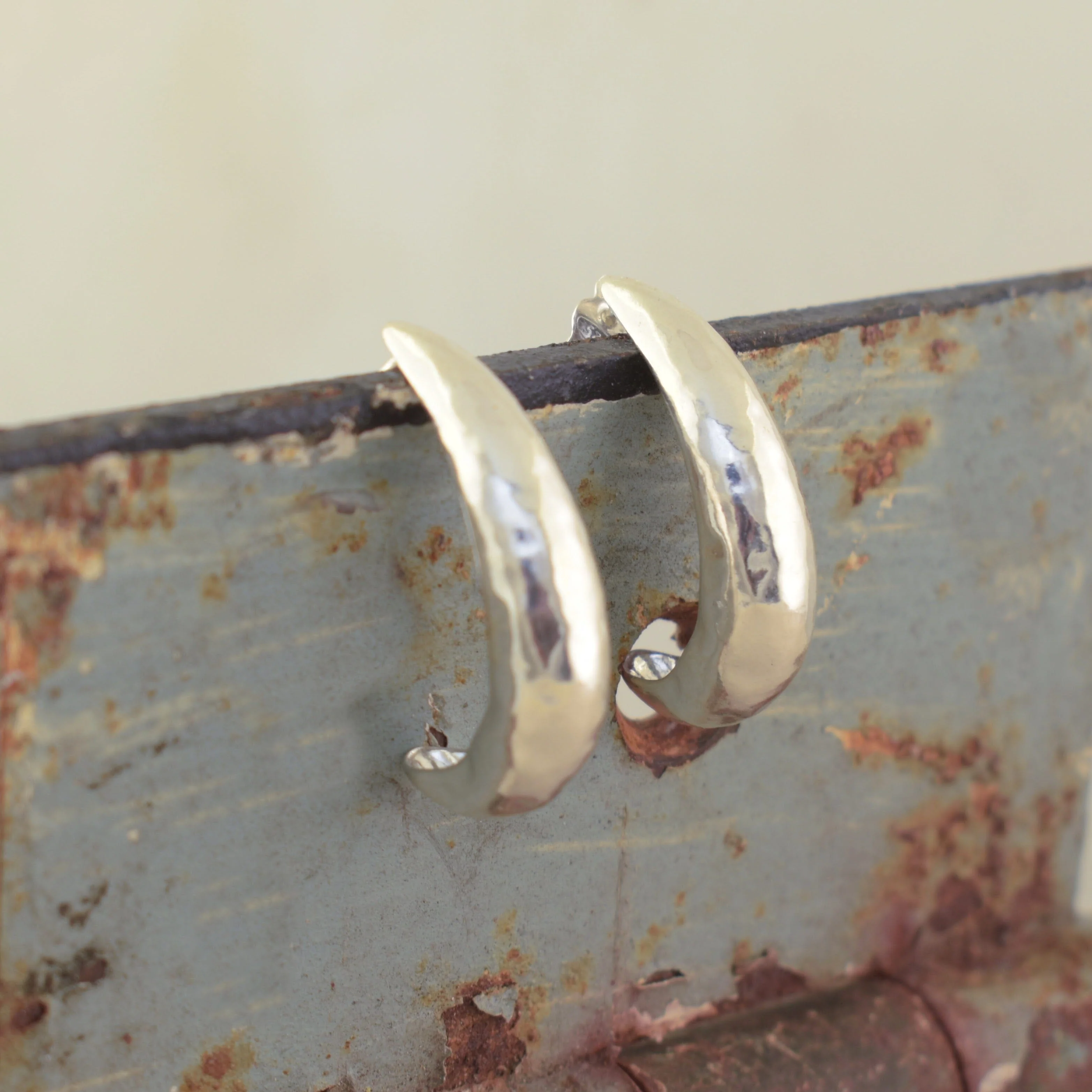 Bend the Rules Earrings - Image 5