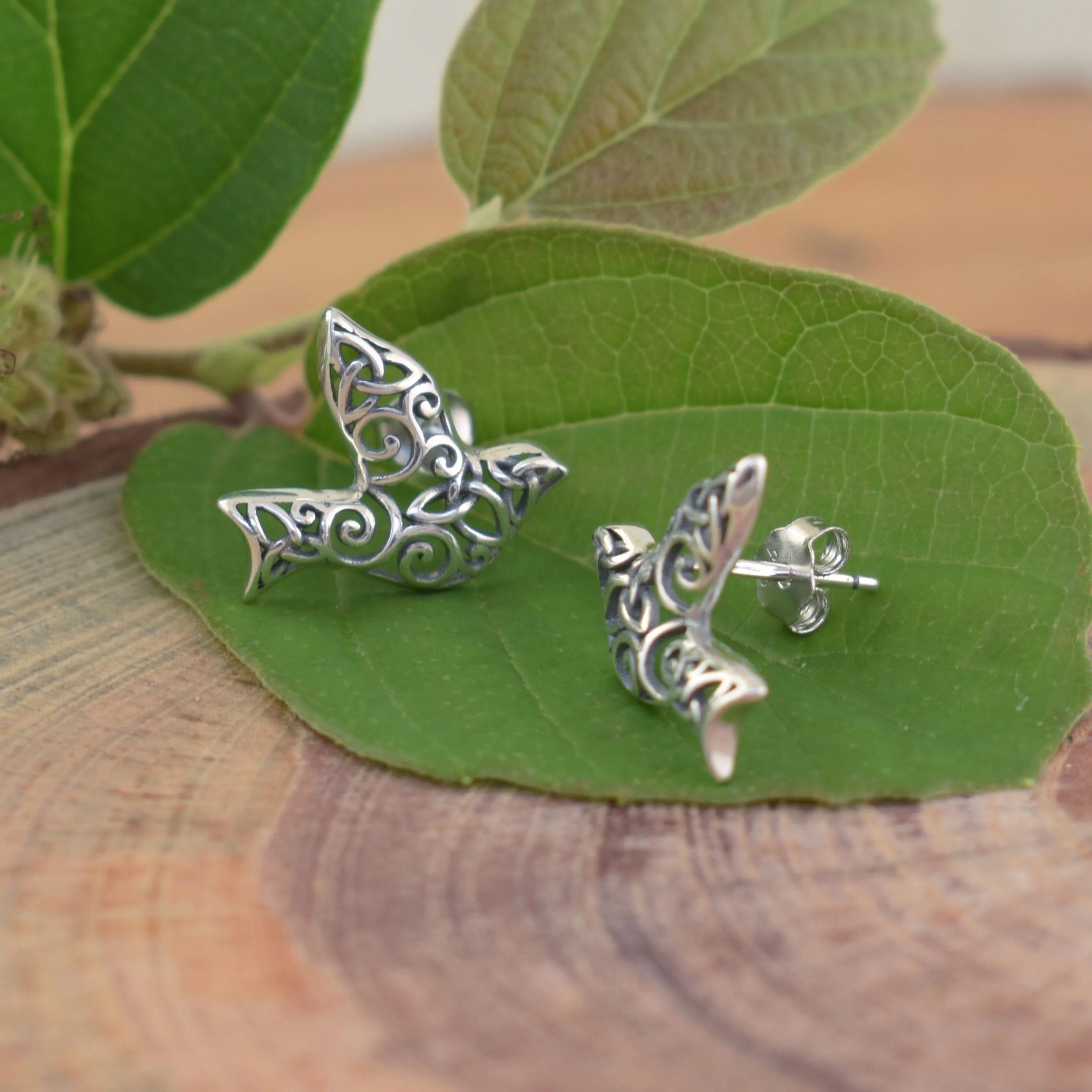 Elegant Flight Earrings - Image 3
