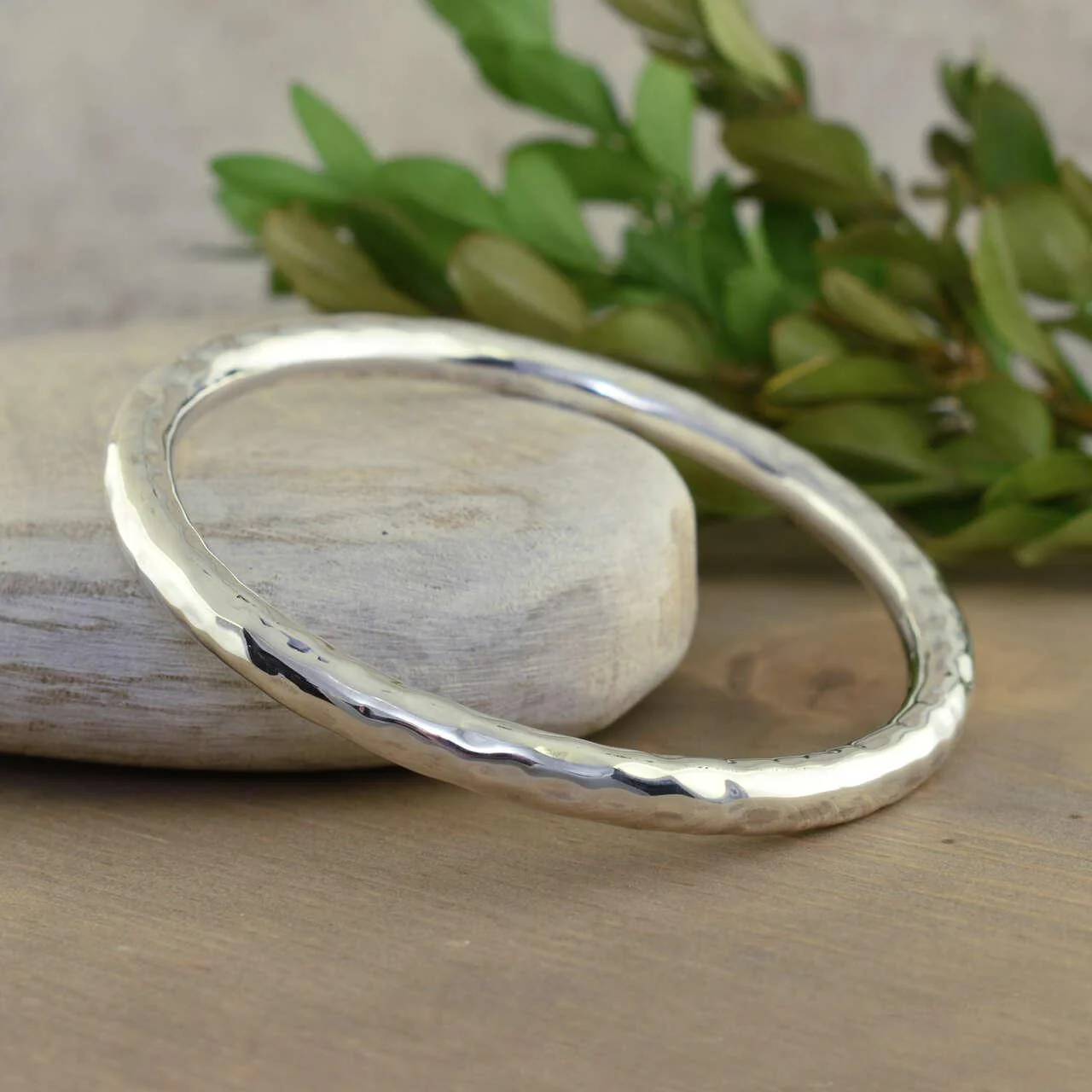 Essentials Bangle