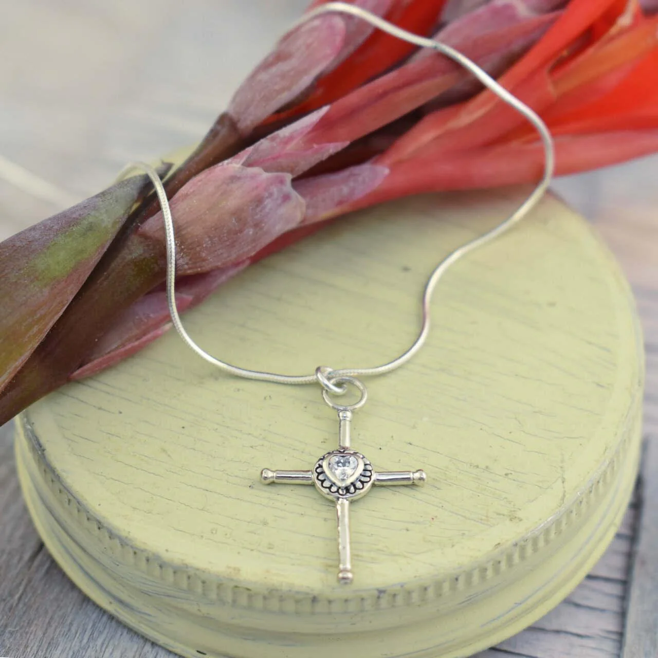 Everlasting Love Necklace - Image 3