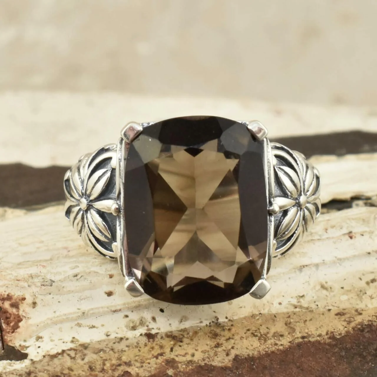 Falling For You Ring - Image 3