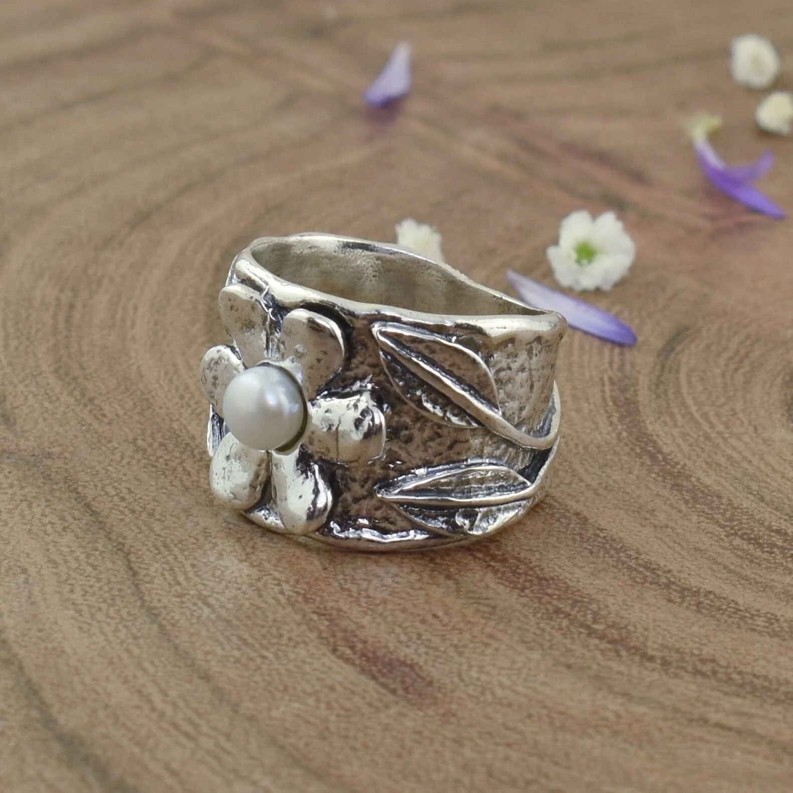 Forget Me Not Ring - Image 3