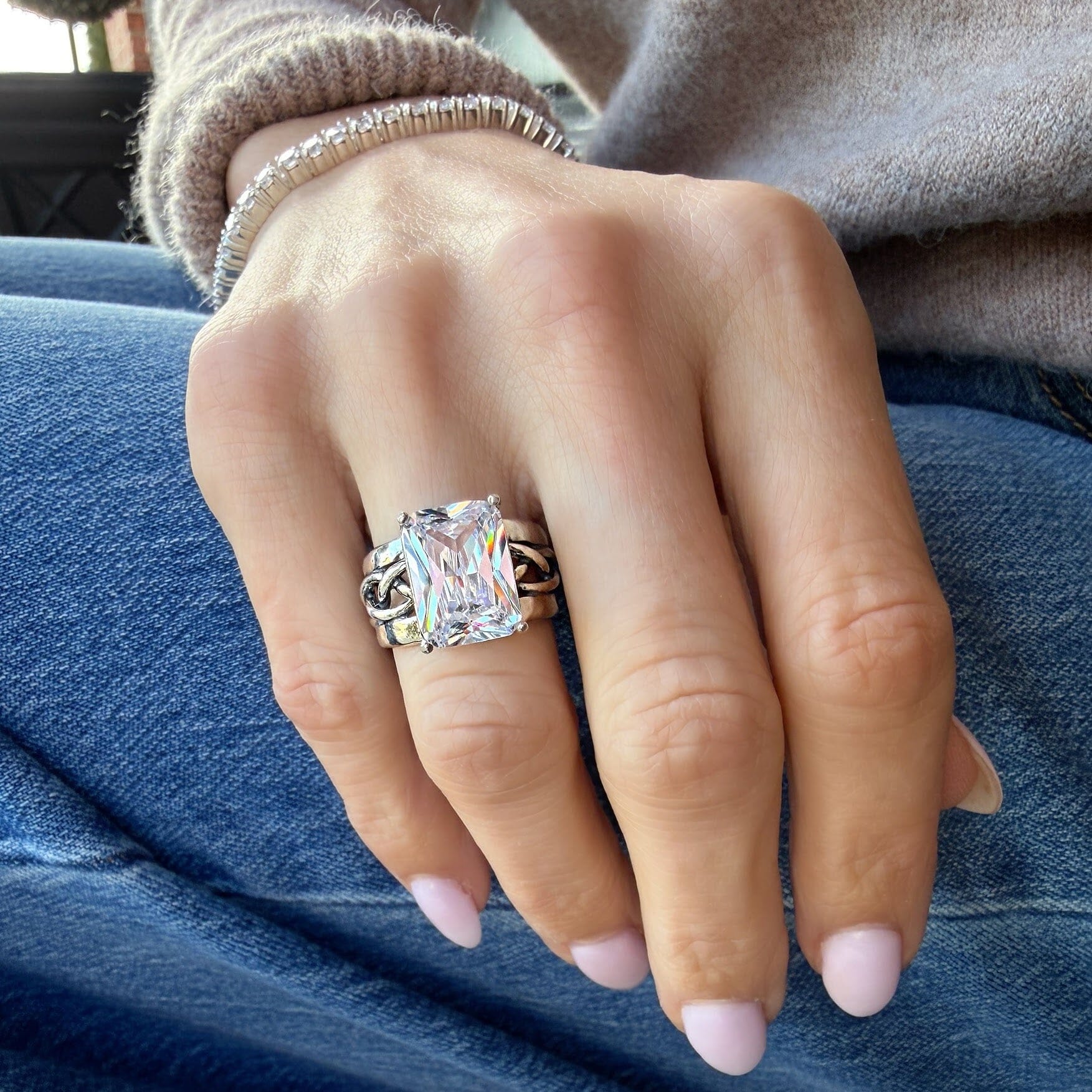 Front Row Fancy Ring - Image 2