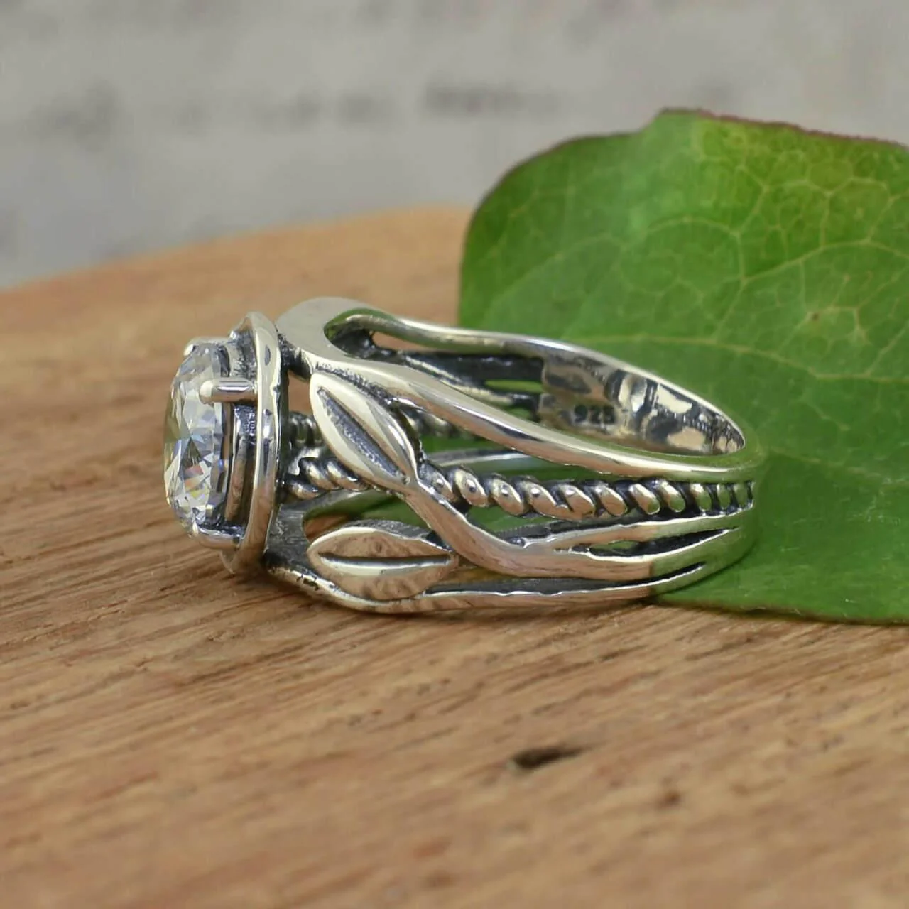Garden Glow Ring - Image 3