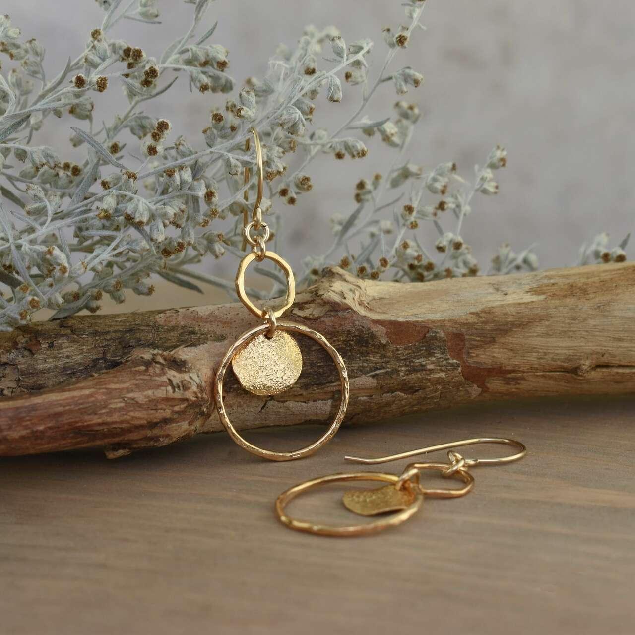Gold Crushing Earrings - Image 3