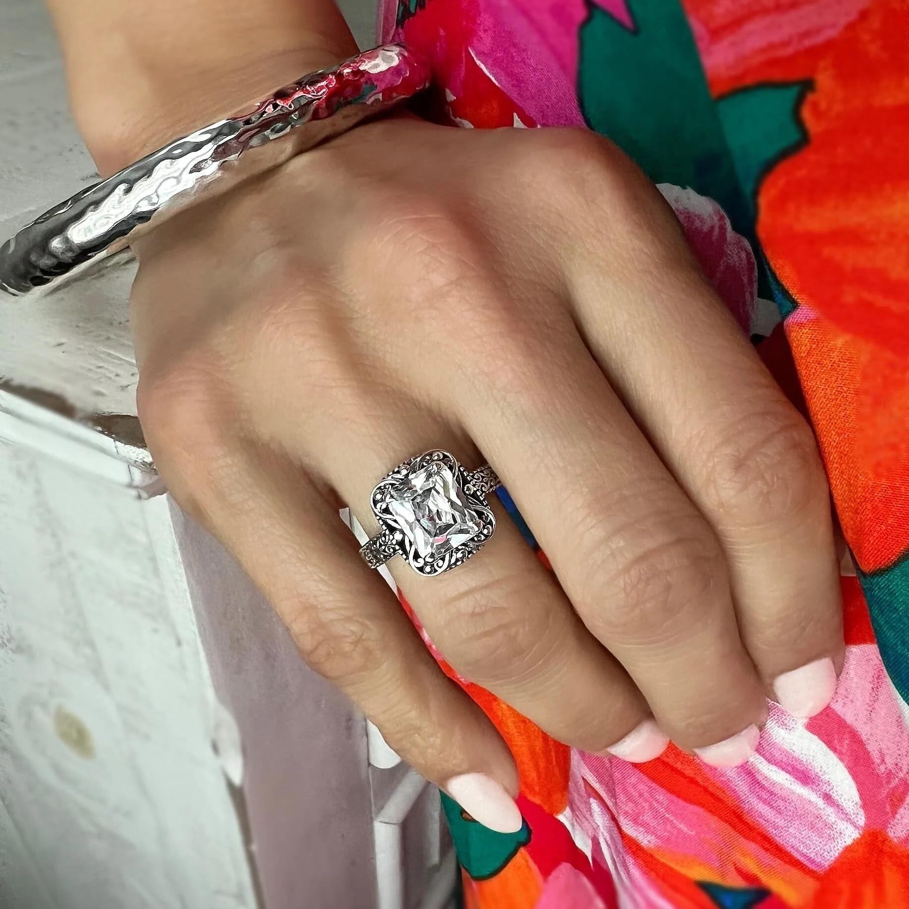 High Class Drama Ring - Image 3