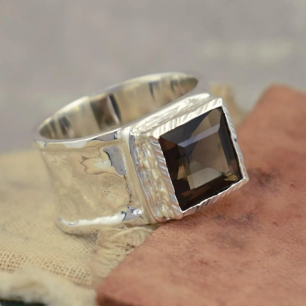 Iced Mocha Ring