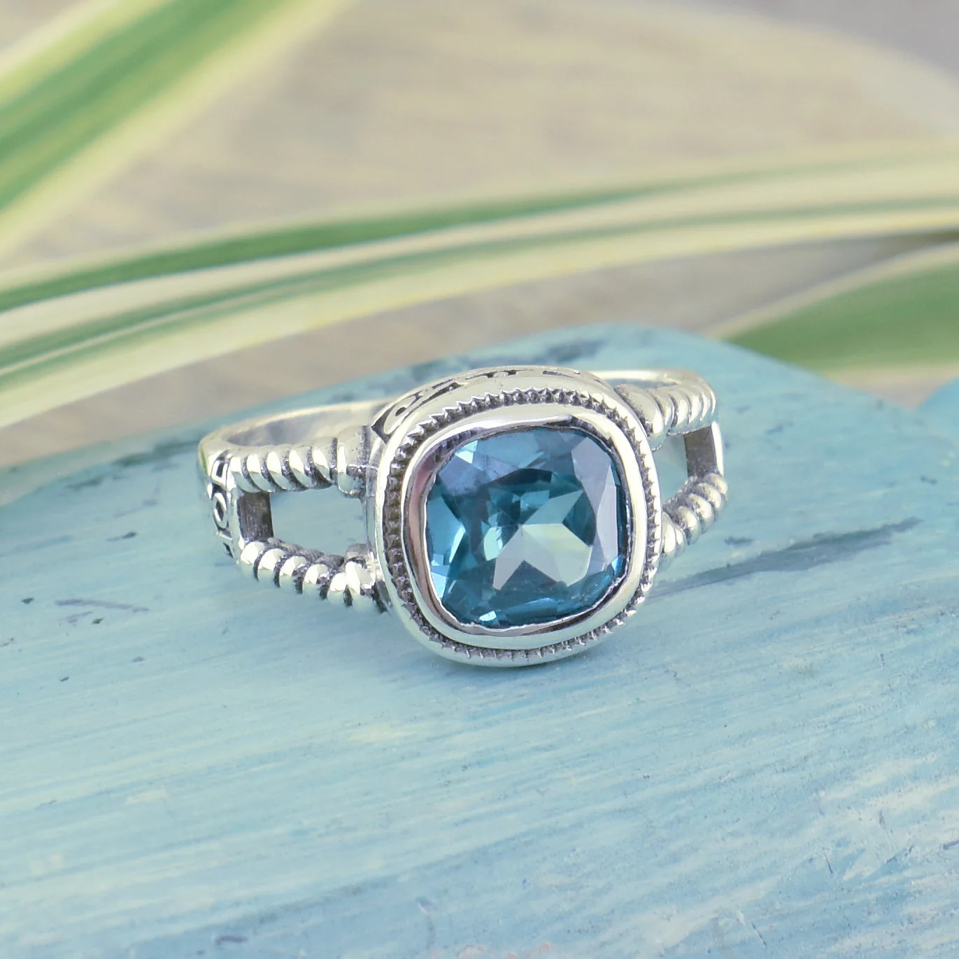 Island Sky Ring