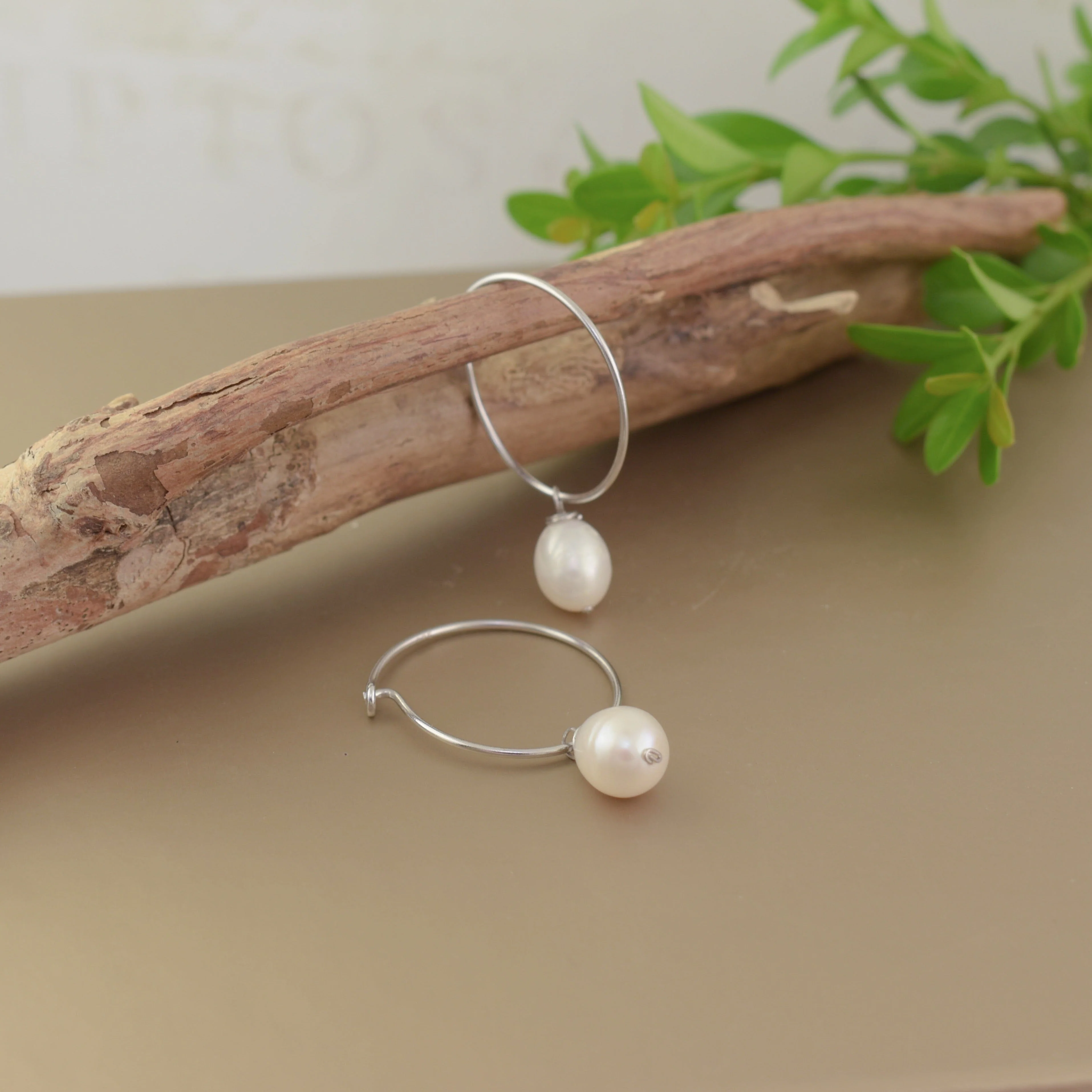 Ivory Tide Earrings - Image 3
