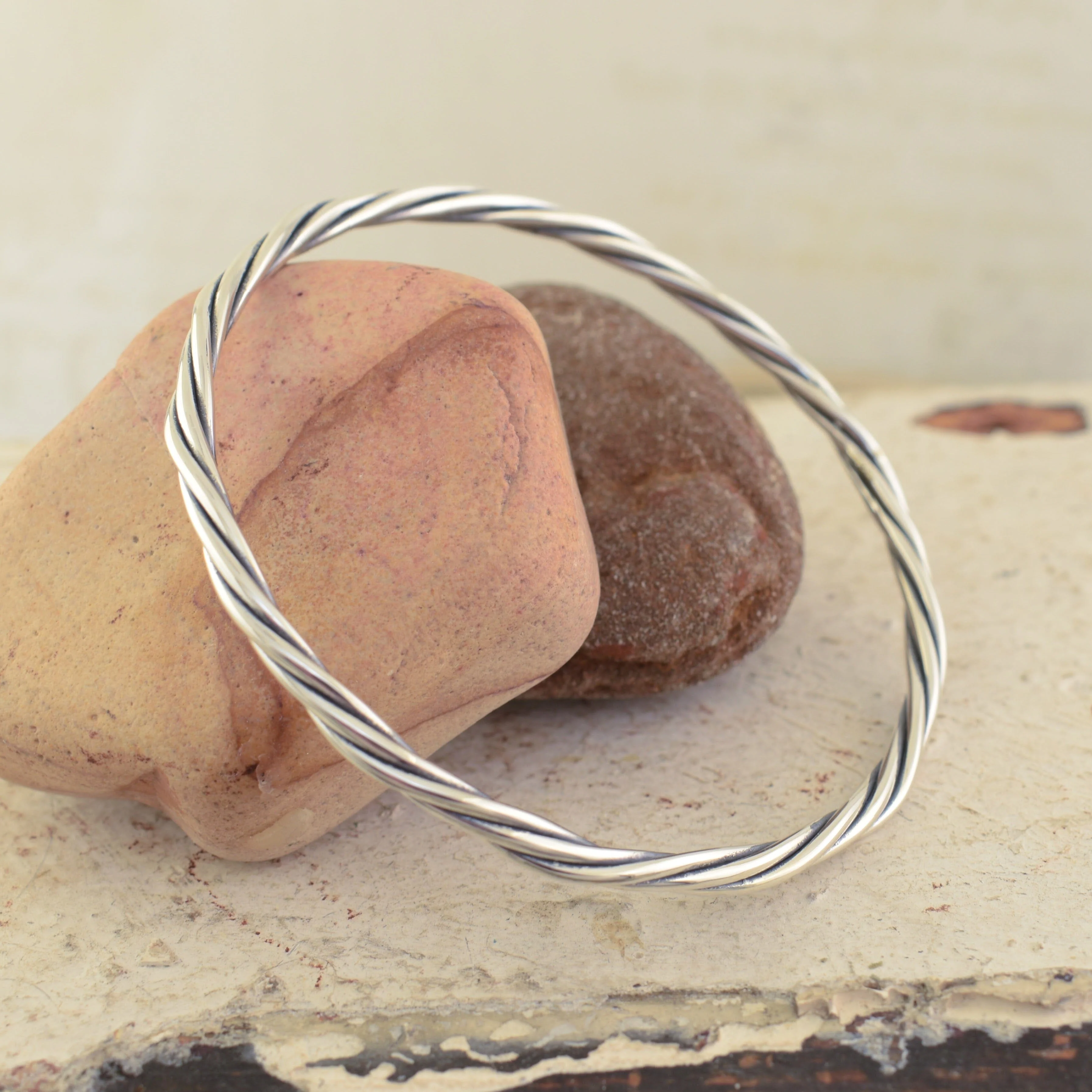 Kickin' Dust Bangle - Image 3