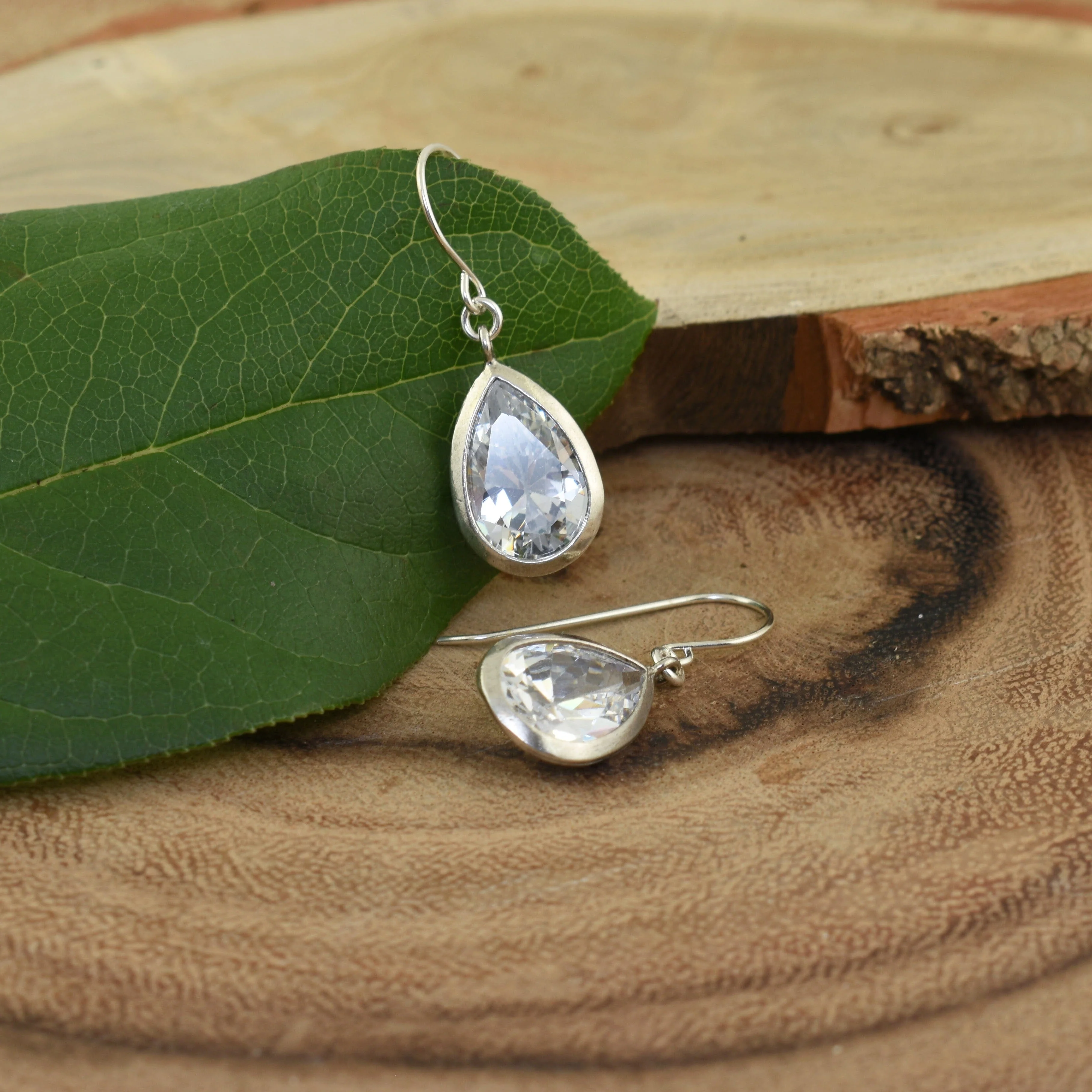Lavish Tears - Silver - Image 3