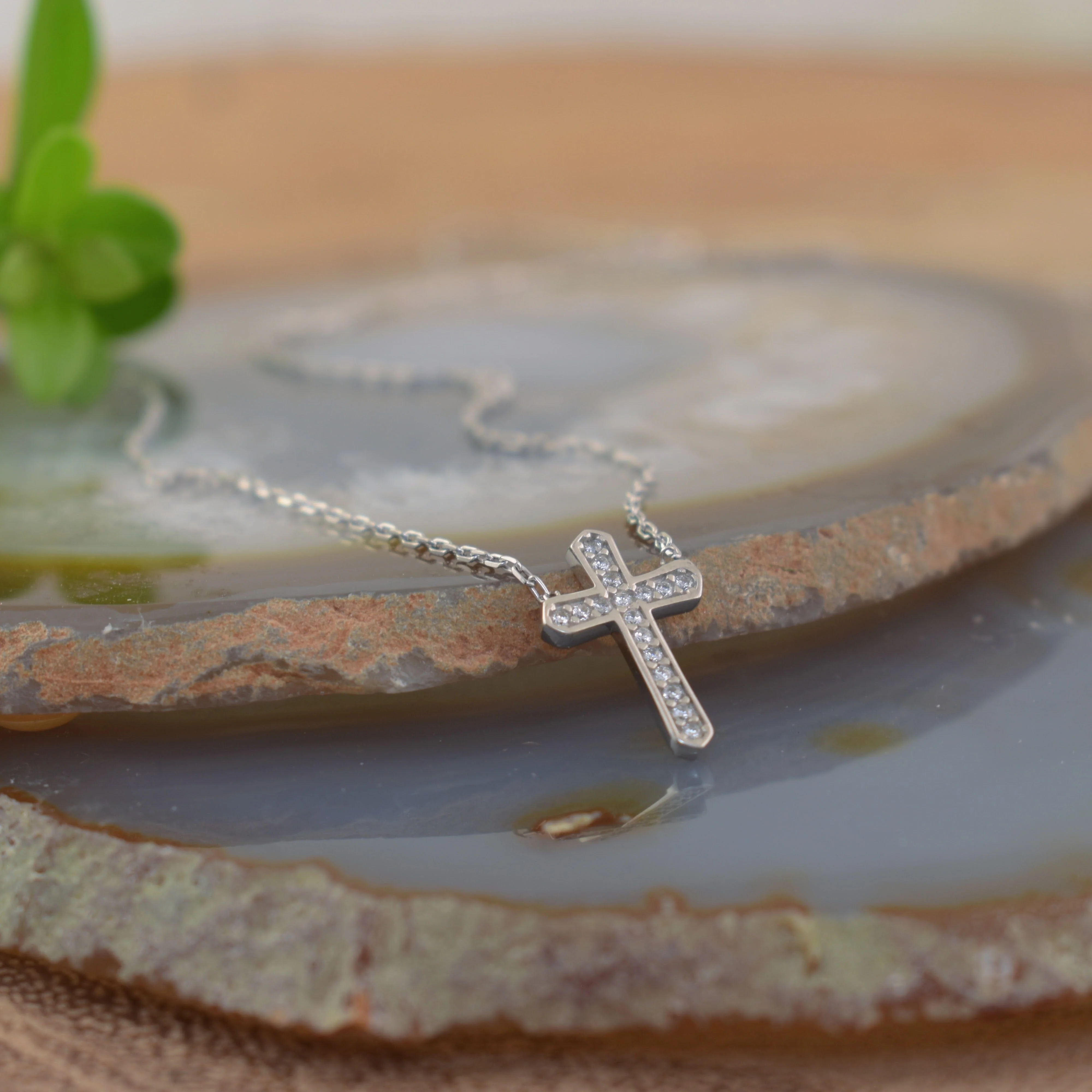 Light of Faith Necklace - Image 6