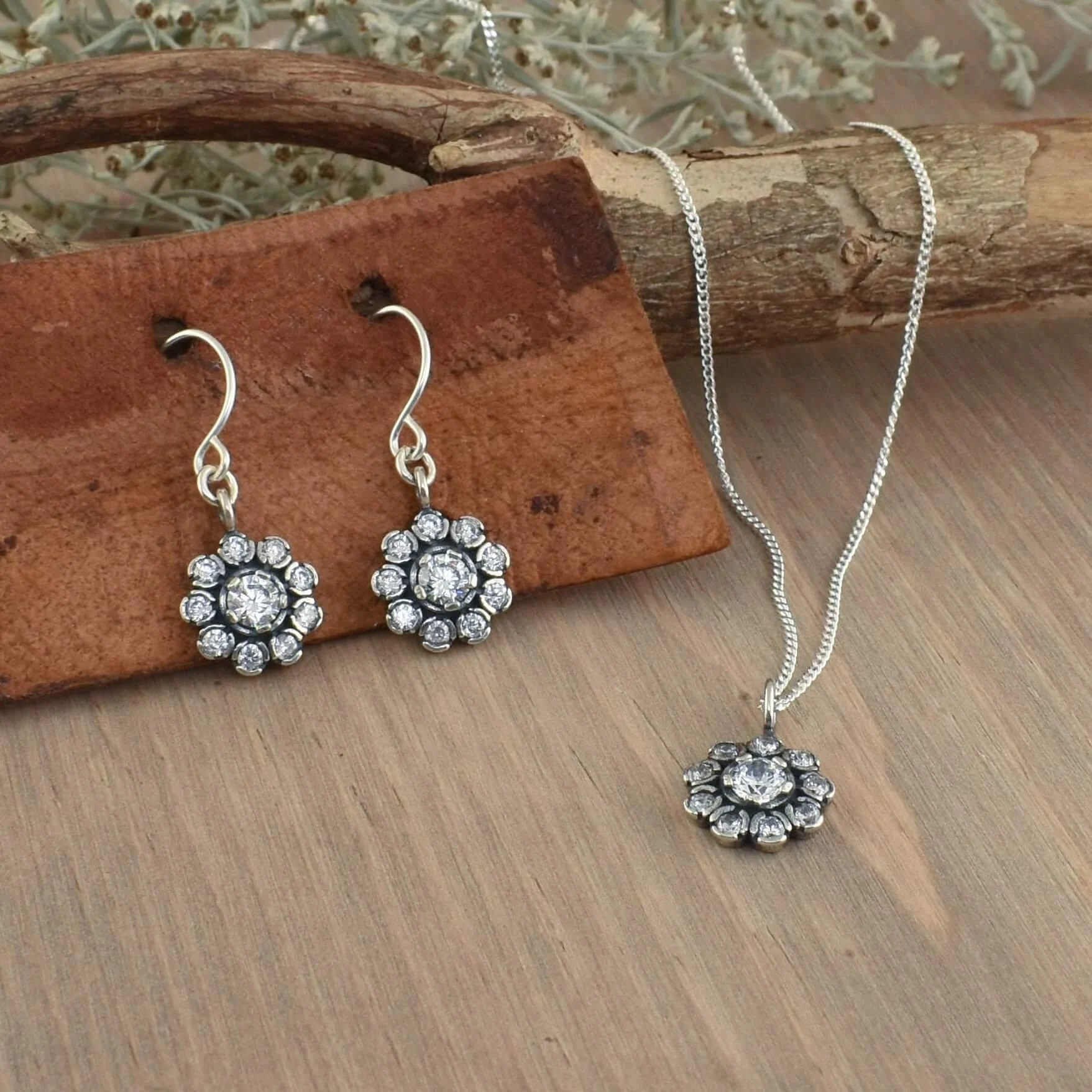 Lit'l Vintage Earrings - Image 3