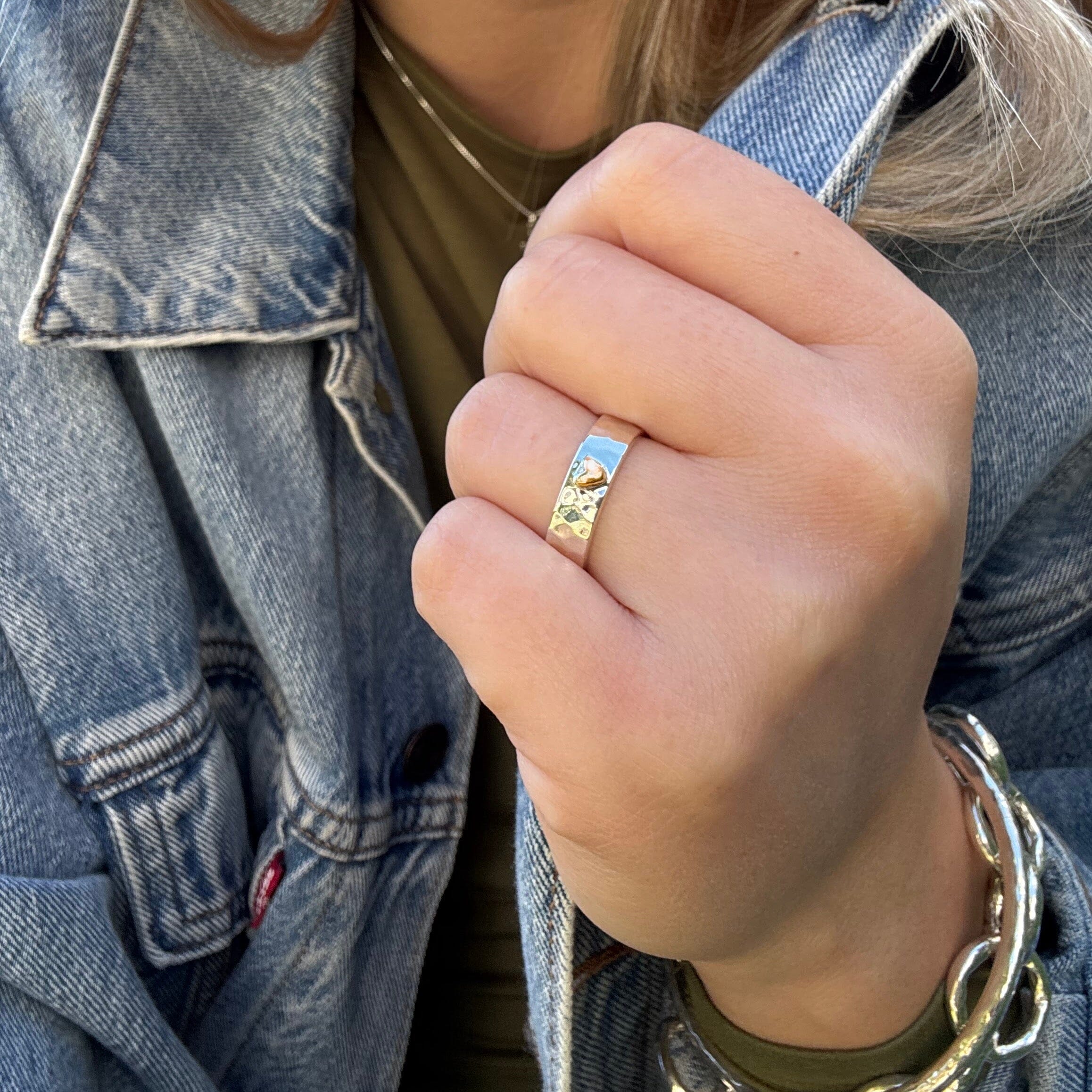 Love On The Horizon Ring - Image 4
