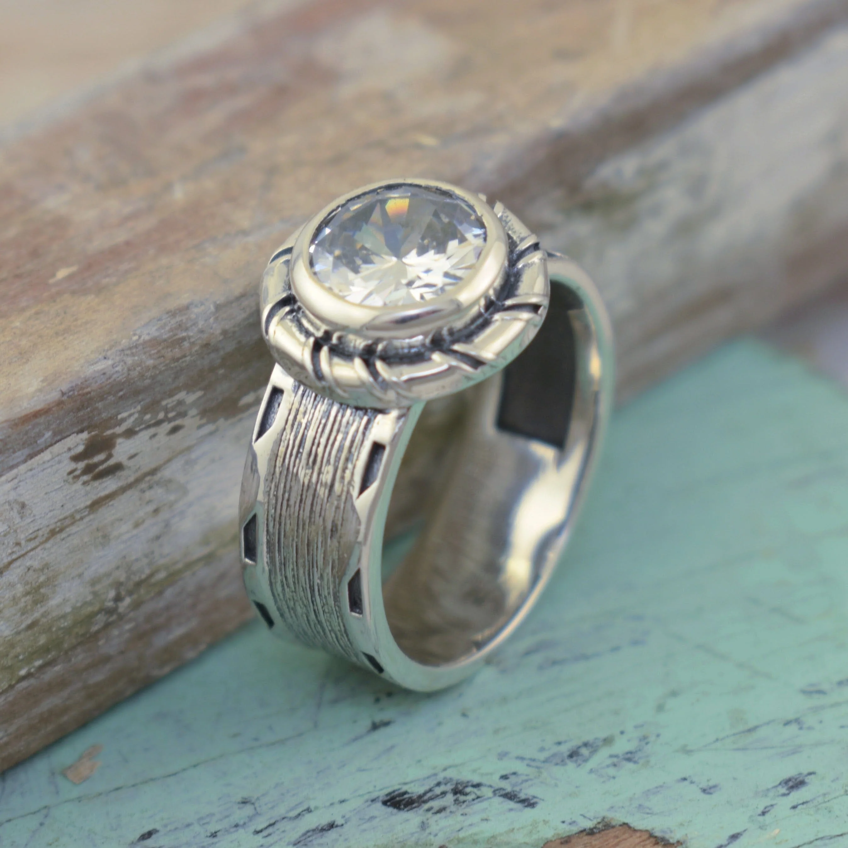 Lover's Lane Ring - Image 4