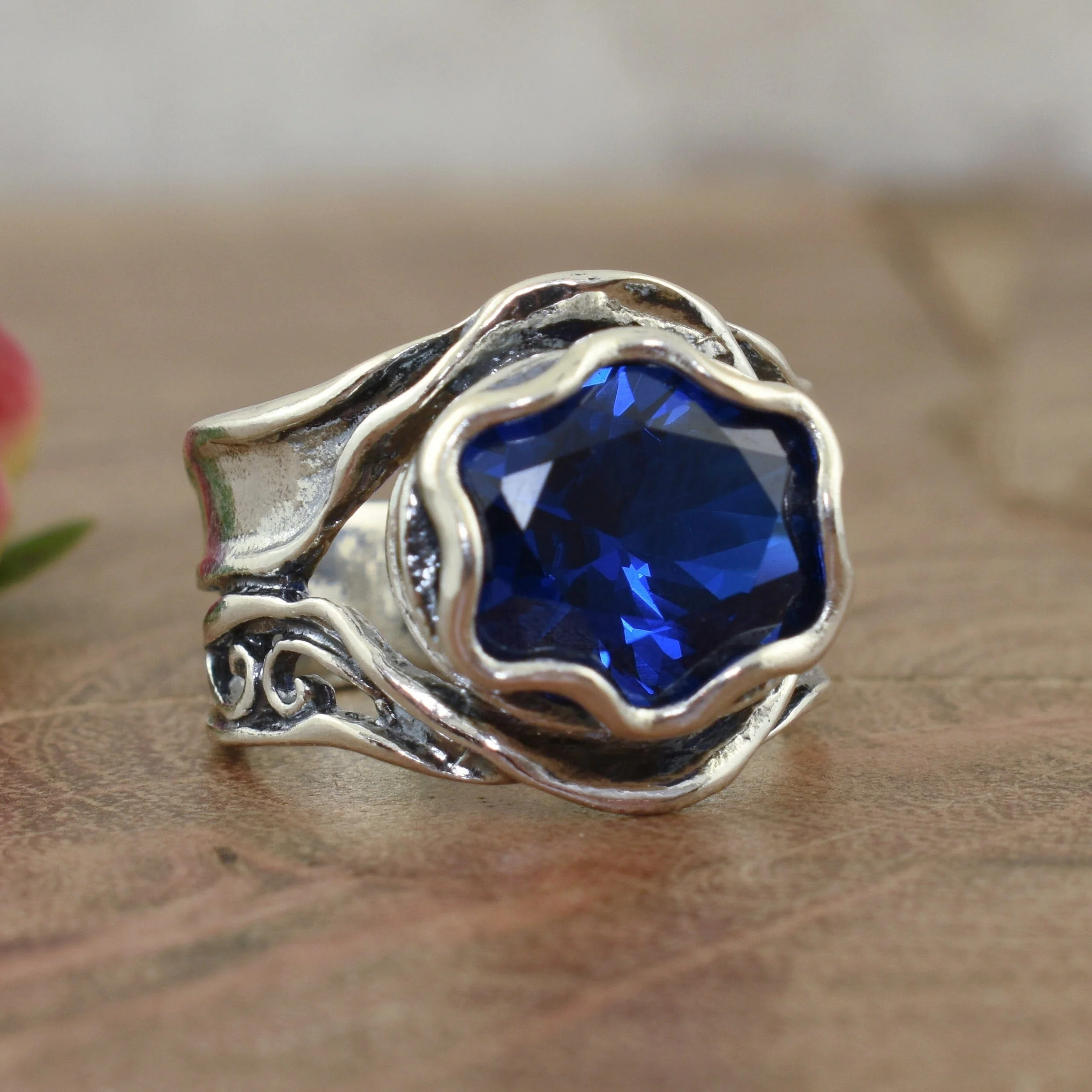 Mali-blue Ring