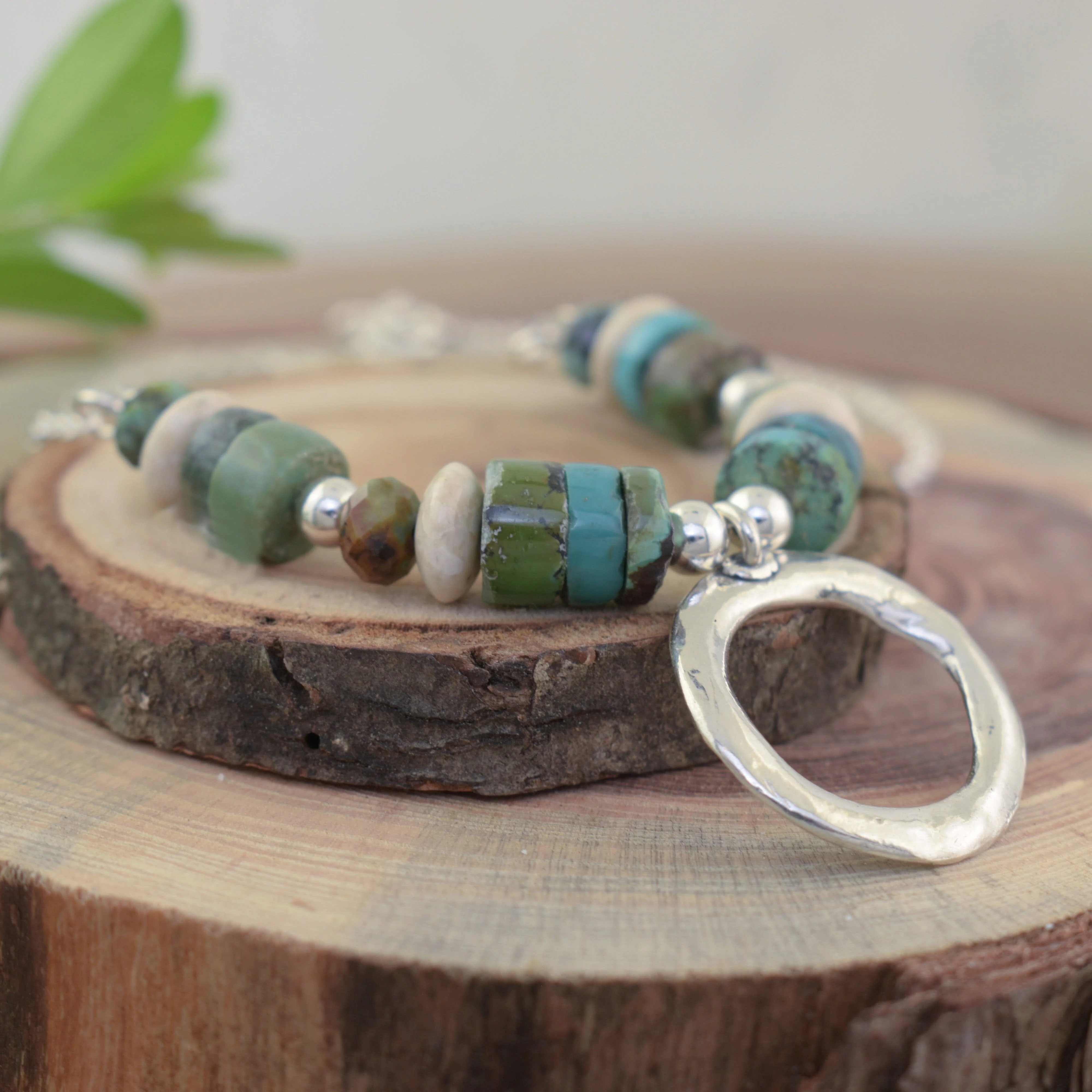 Mesa Loop Necklace - Image 3