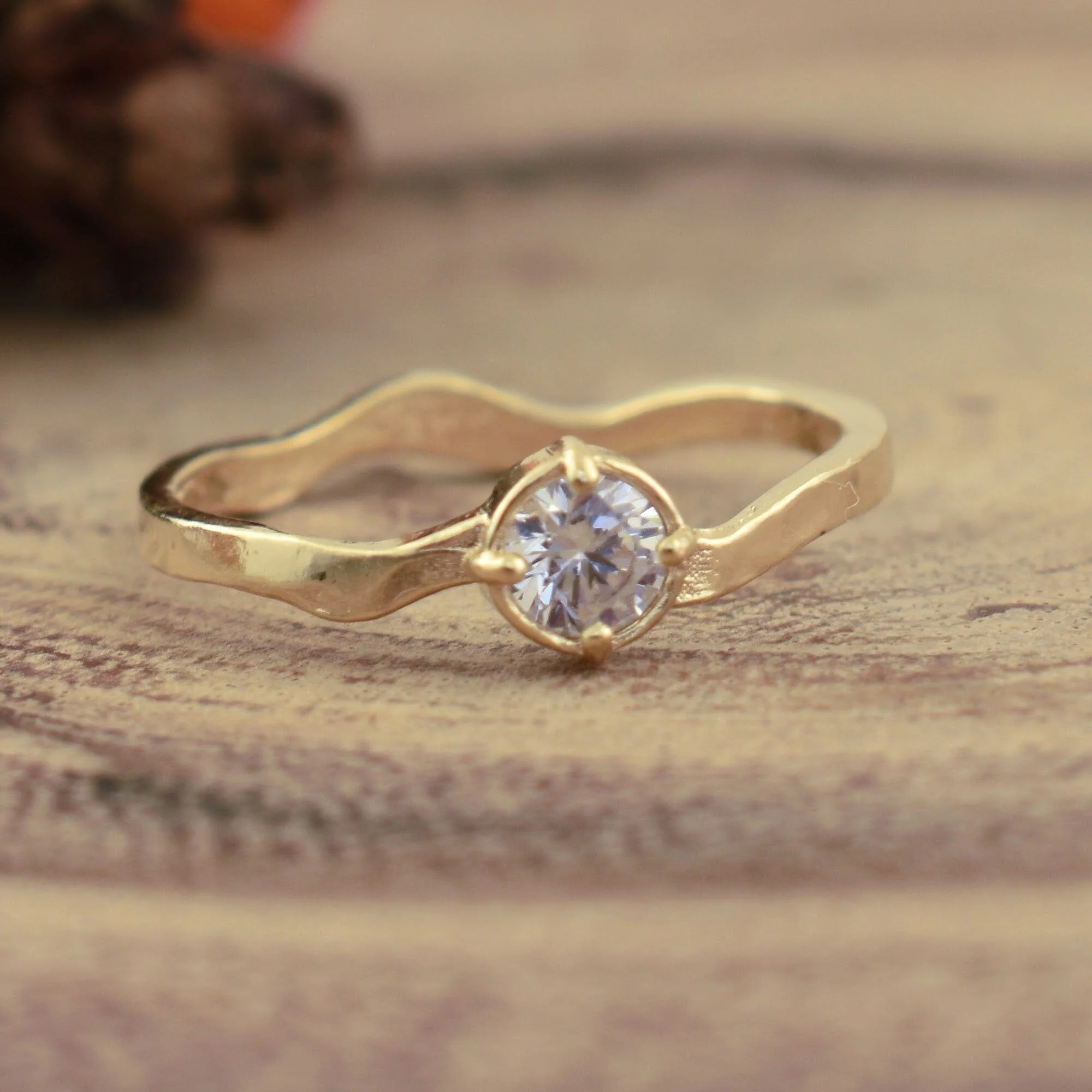 Nesting Stack Ring - Gold