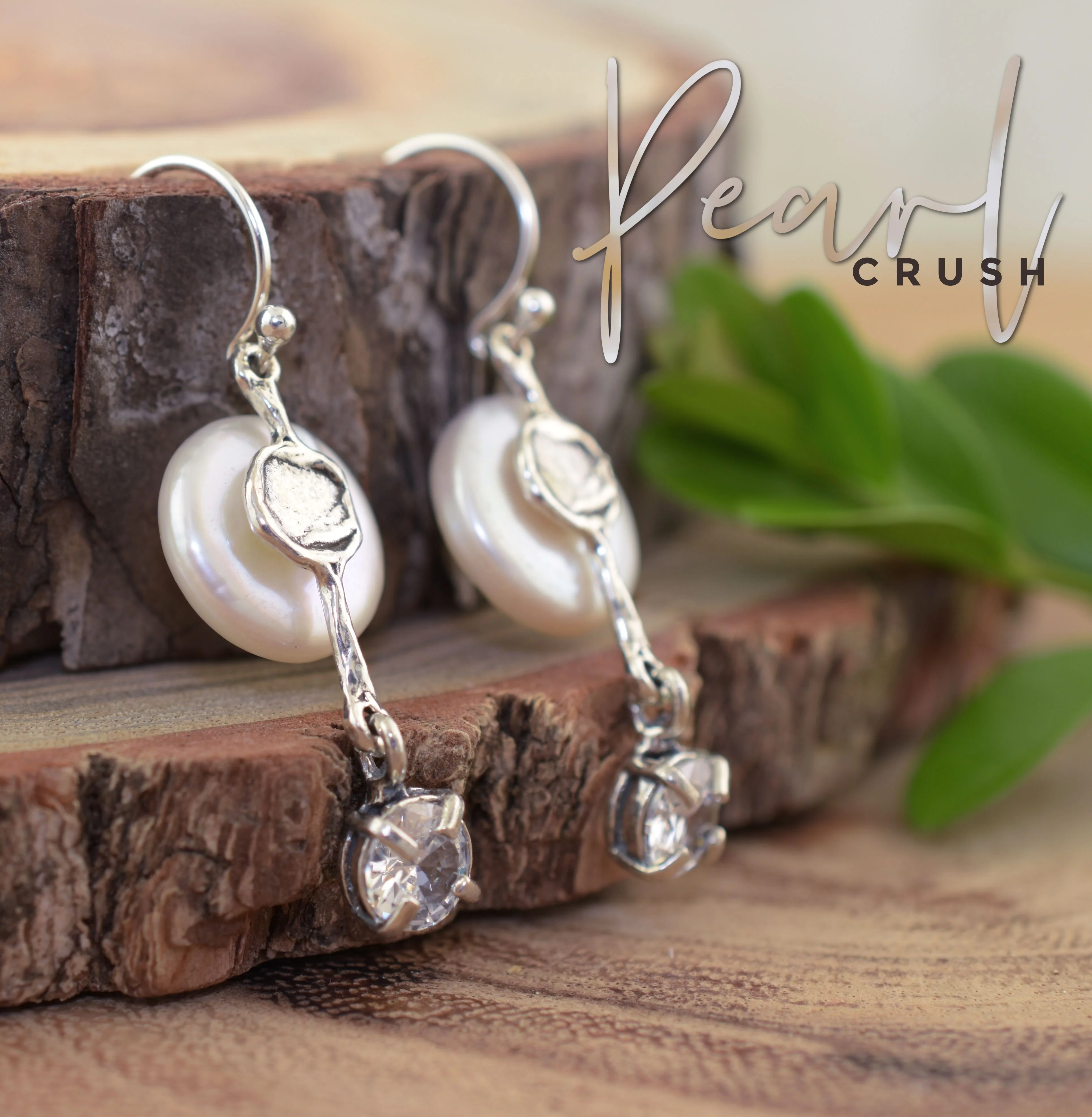 Pearl Crush Earrings - Image 6