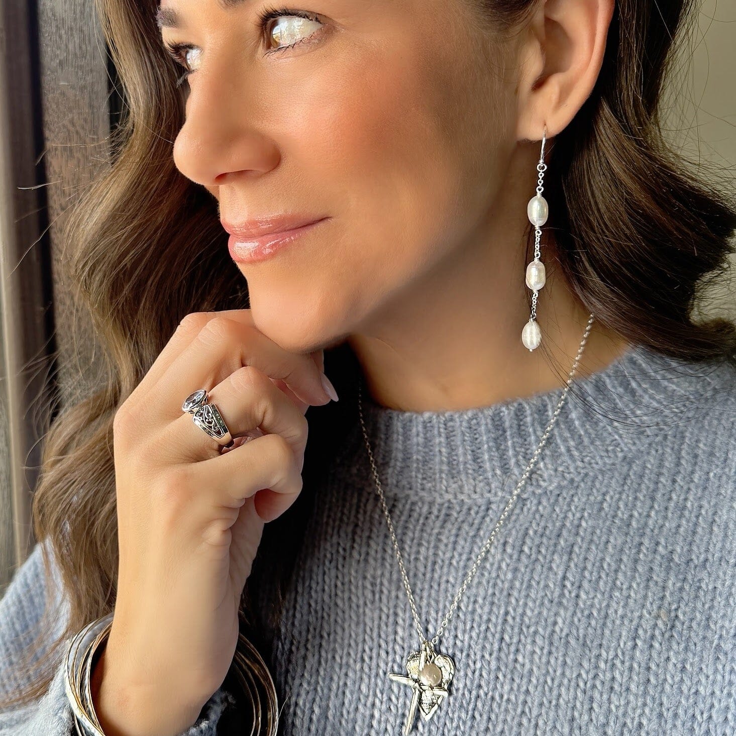 Pearl Swagger Earrings - Image 5