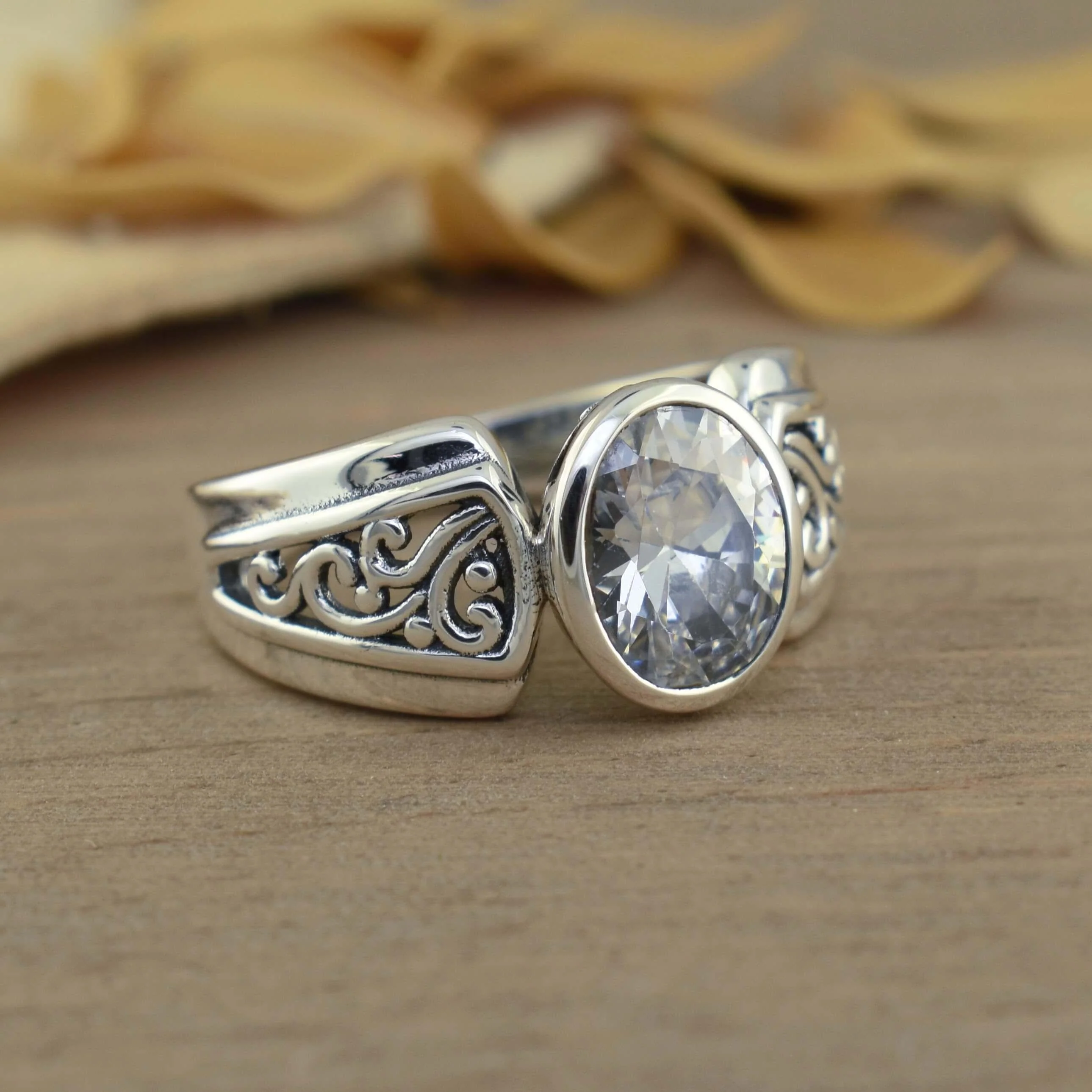 Radiant Filigree Ring - Image 10