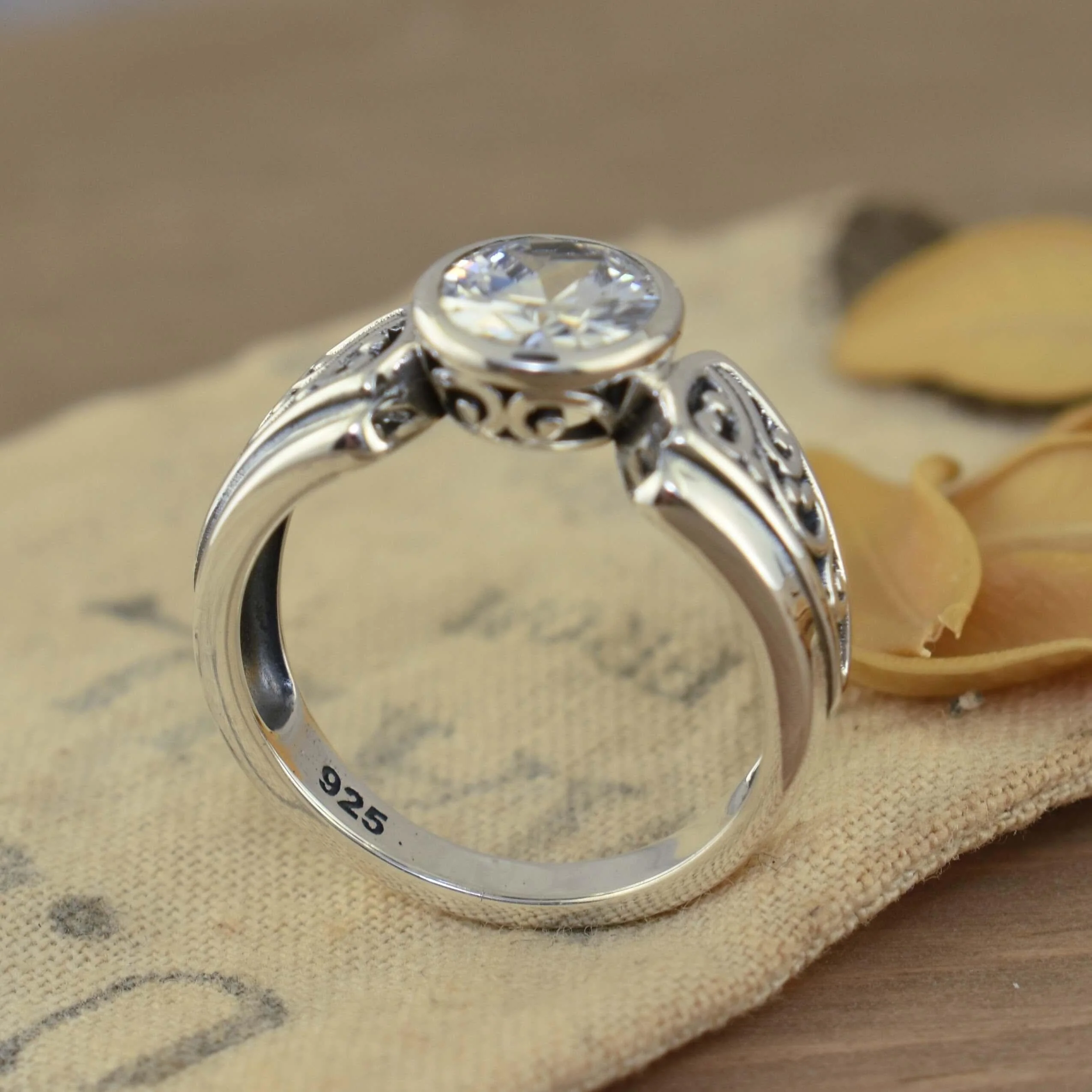Radiant Filigree Ring - Image 5