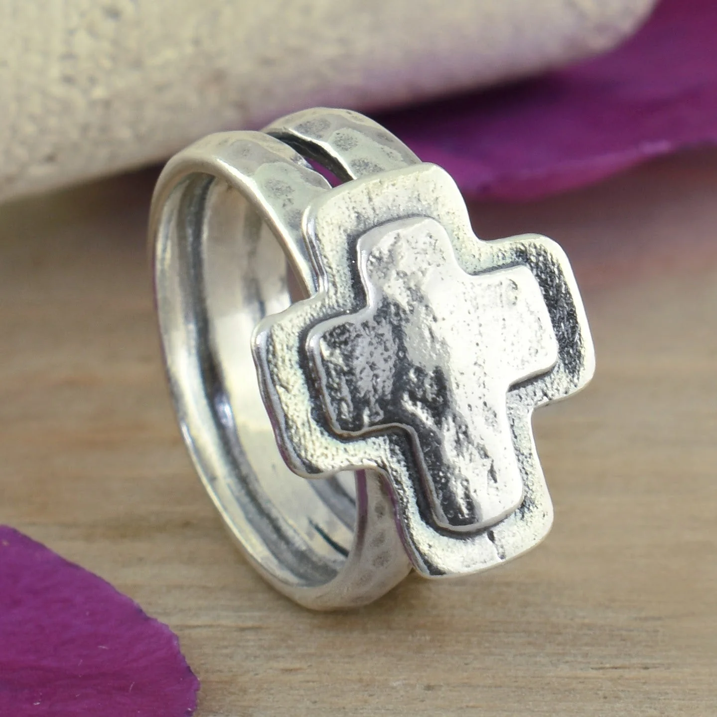 Santa Fe Cross Ring - Image 3