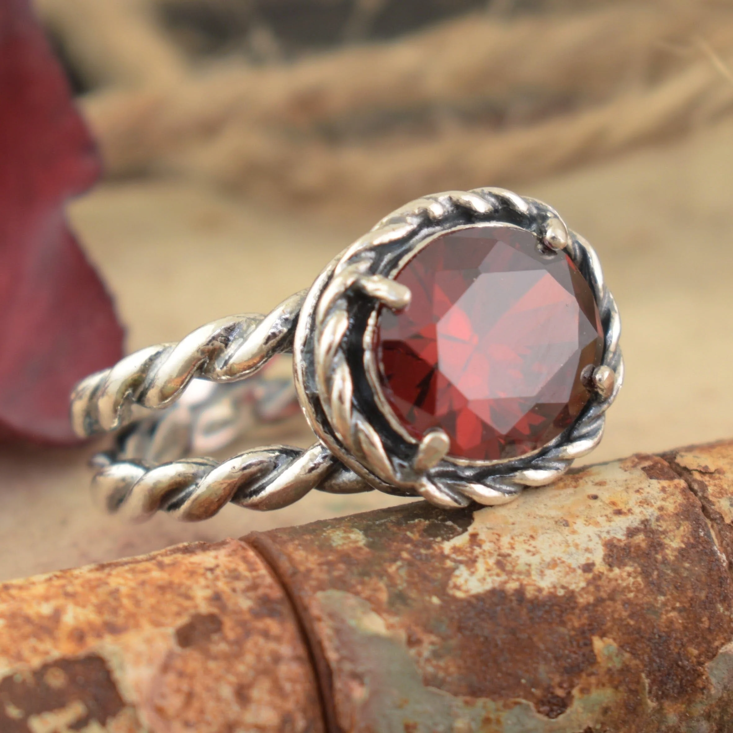 Sass-afire Ring