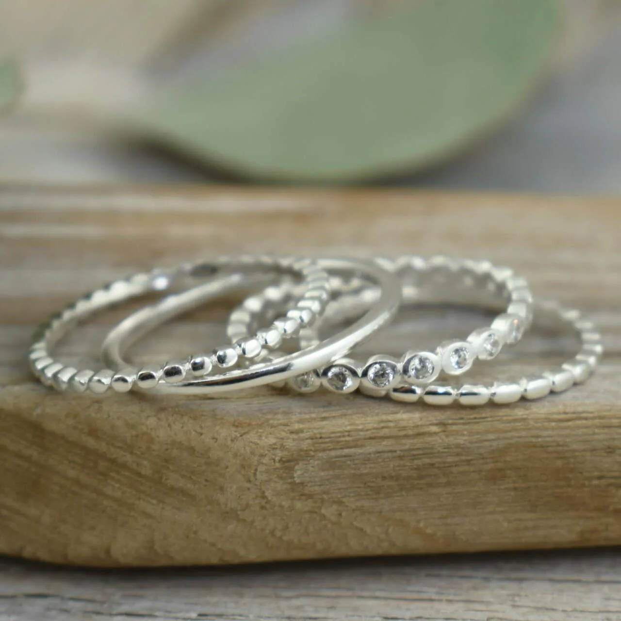 Simple Stack Rings (Set of 4) - Image 4