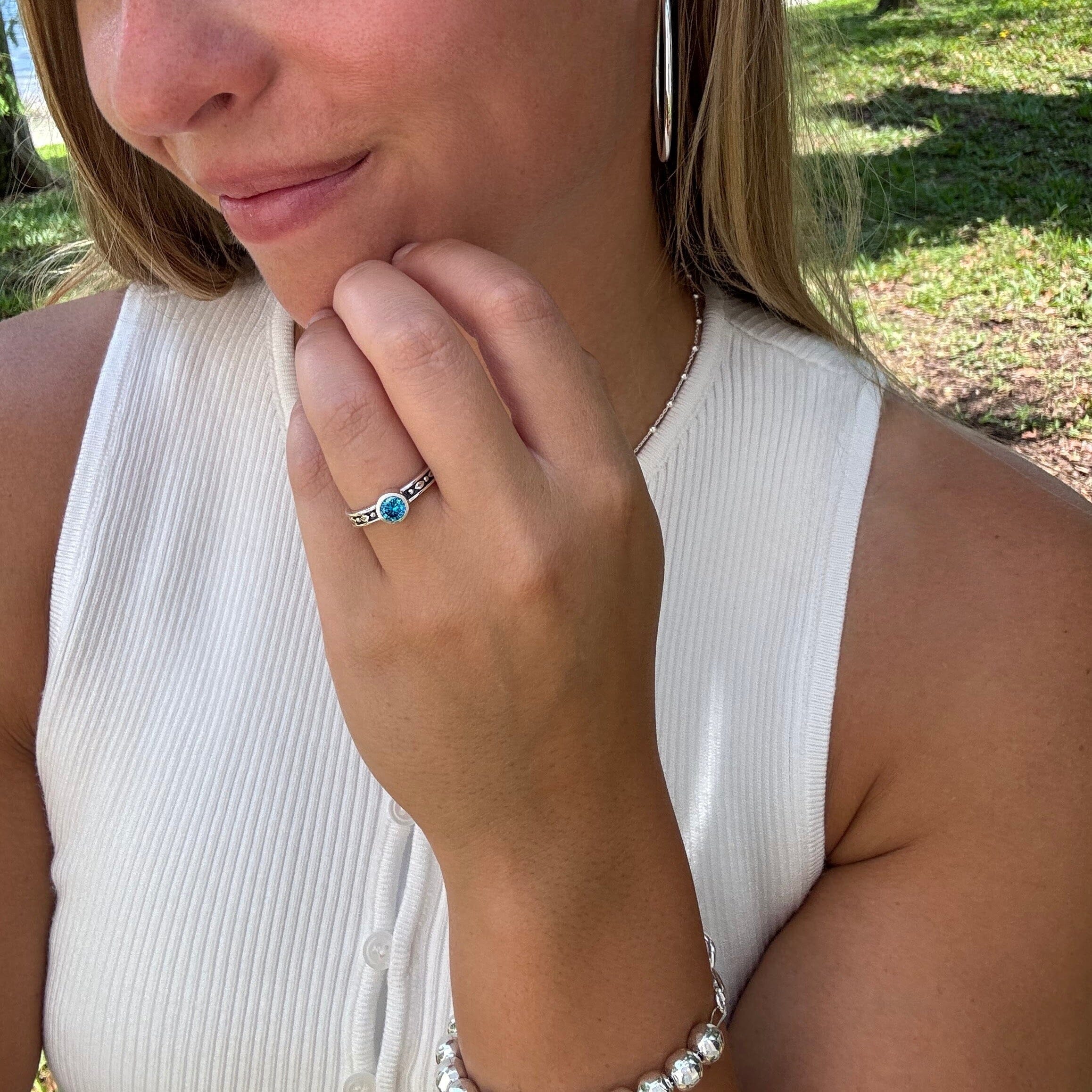 Sparkling Blue Ring - Image 4