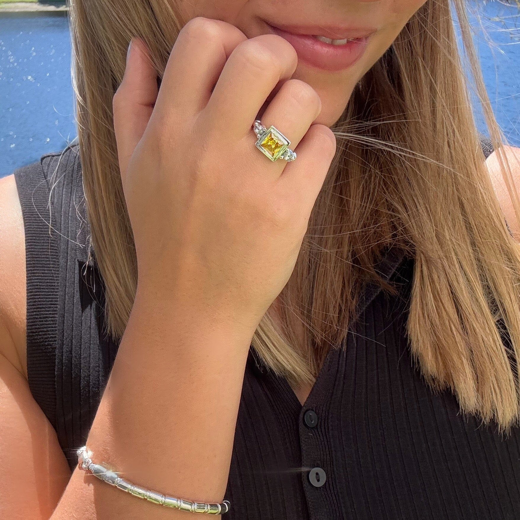 Sundrenched Ring - Image 4