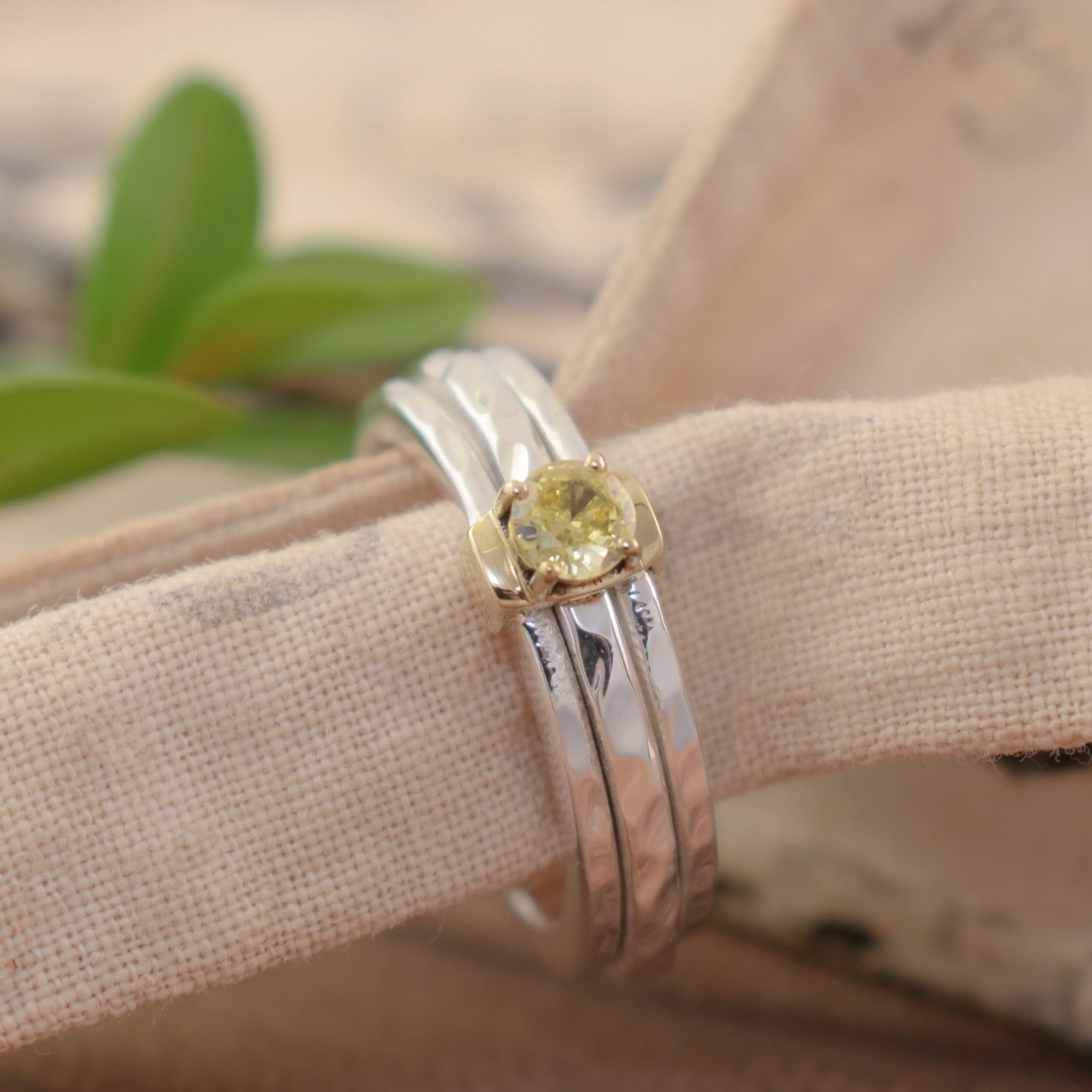Sunny Spin Ring - Image 5