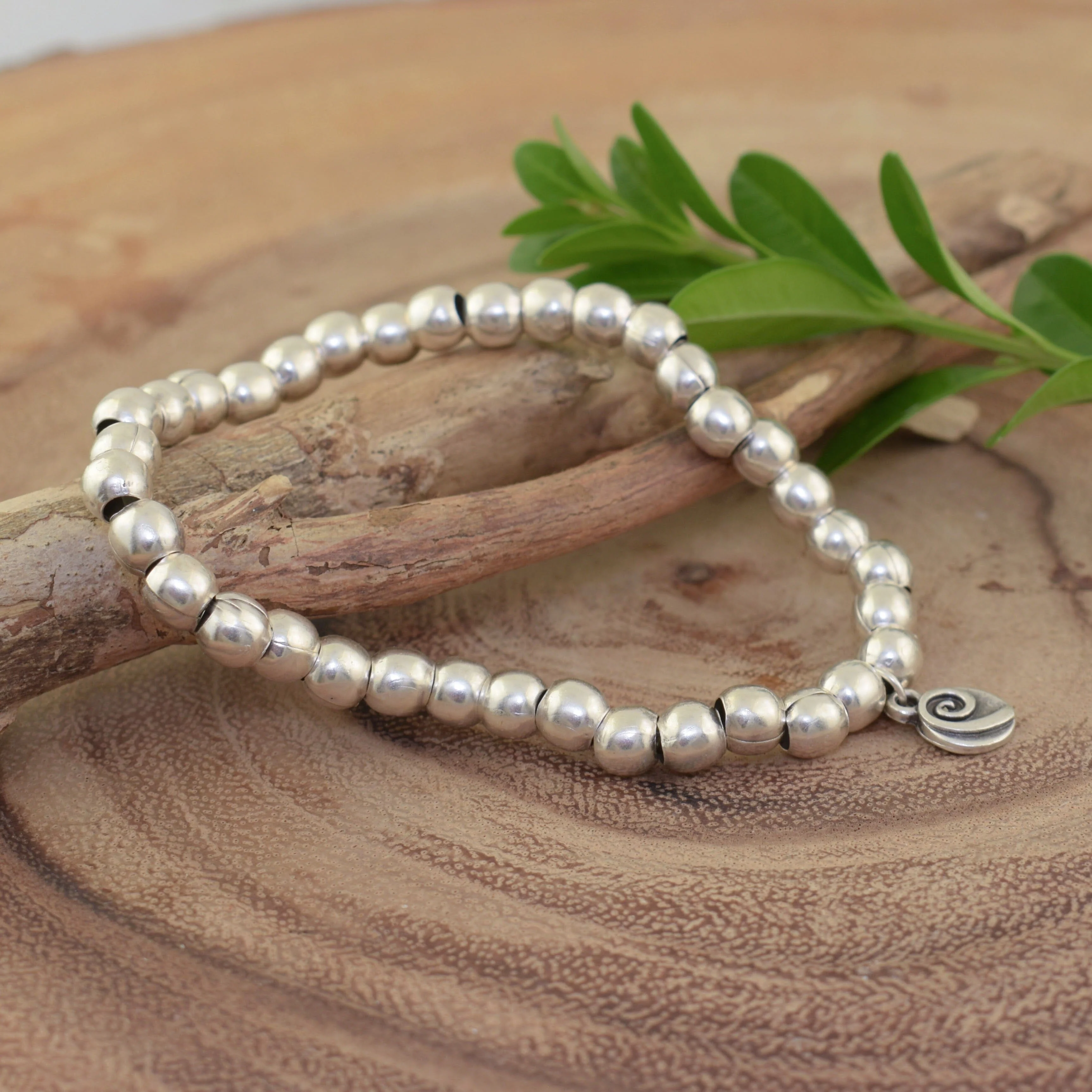 Sweet Pea Bracelet - Image 3