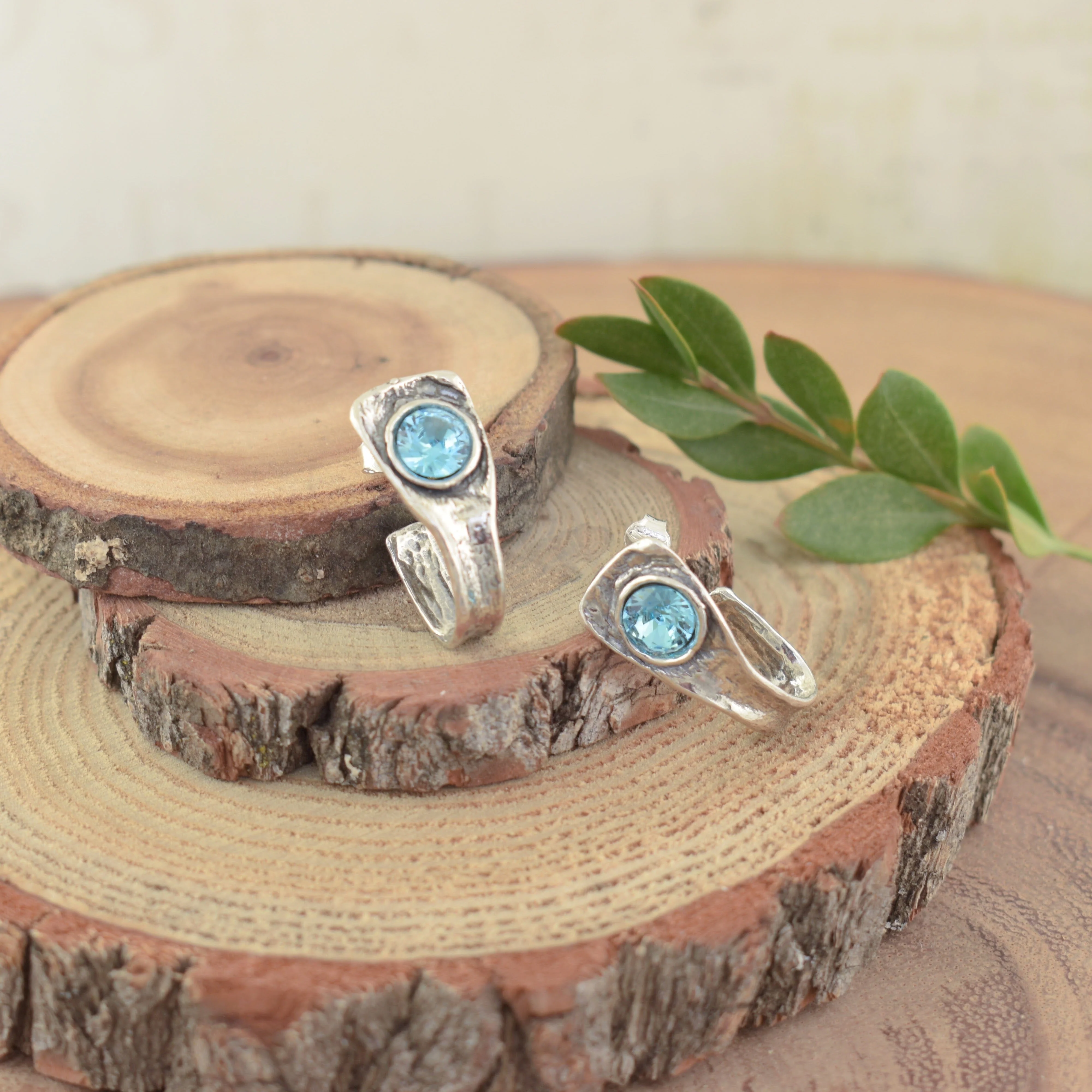 Tidekiss Earrings - Image 3