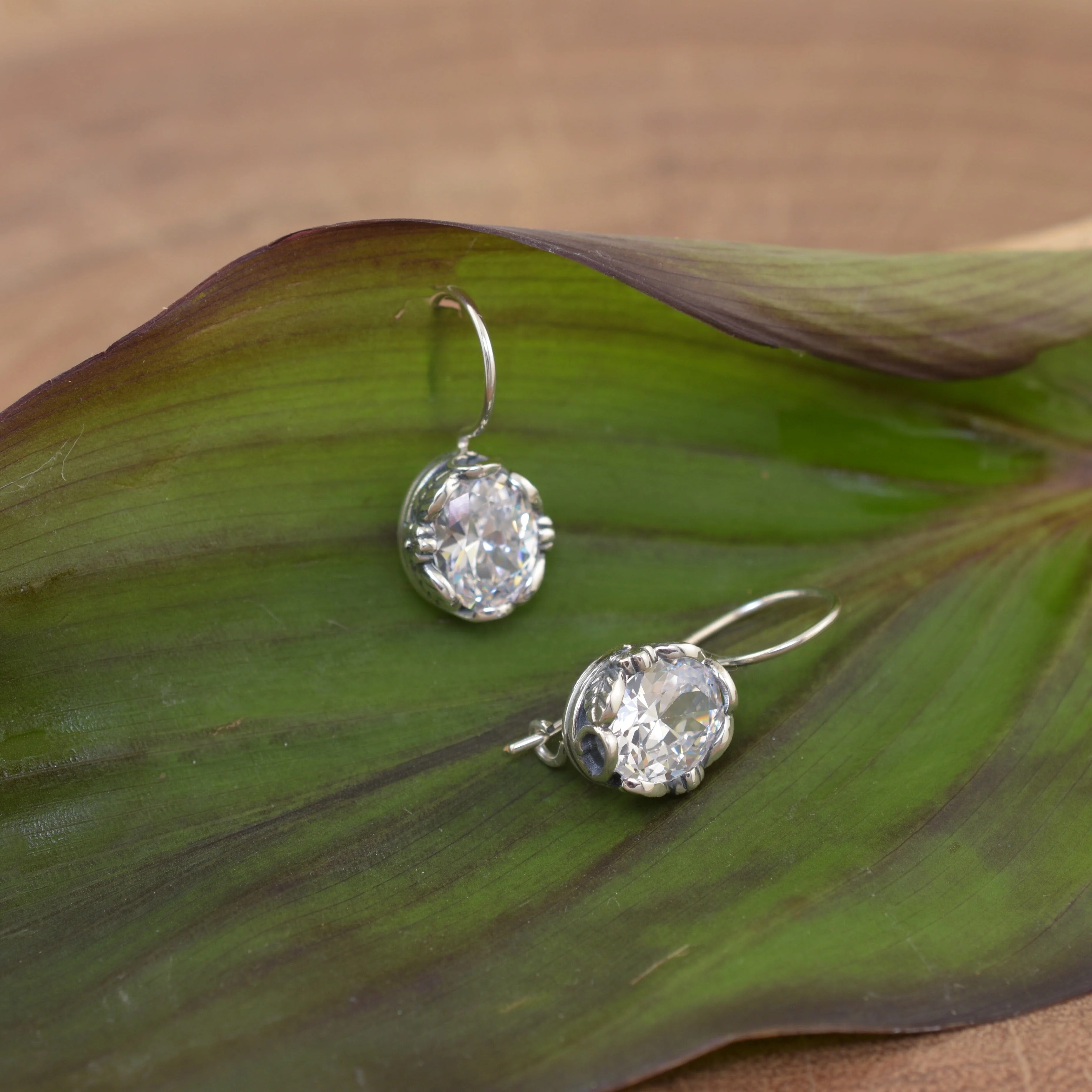 Va Va Bloom Earrings - Image 5