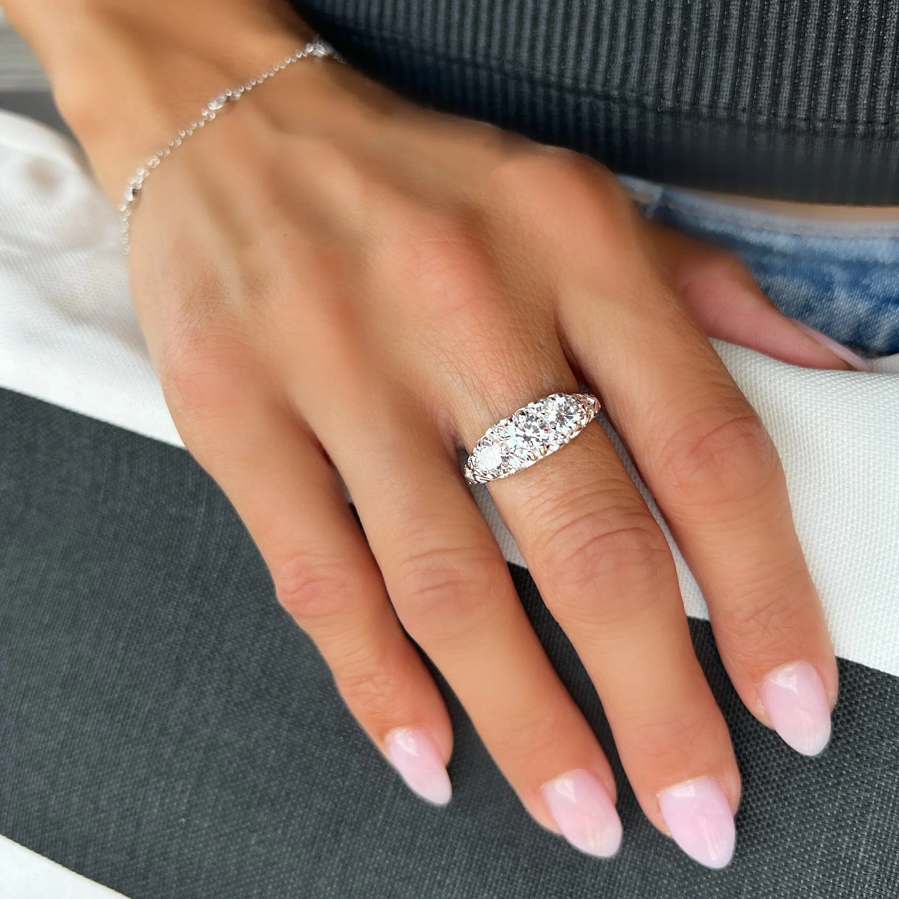 Vintage Bling Ring - Image 2