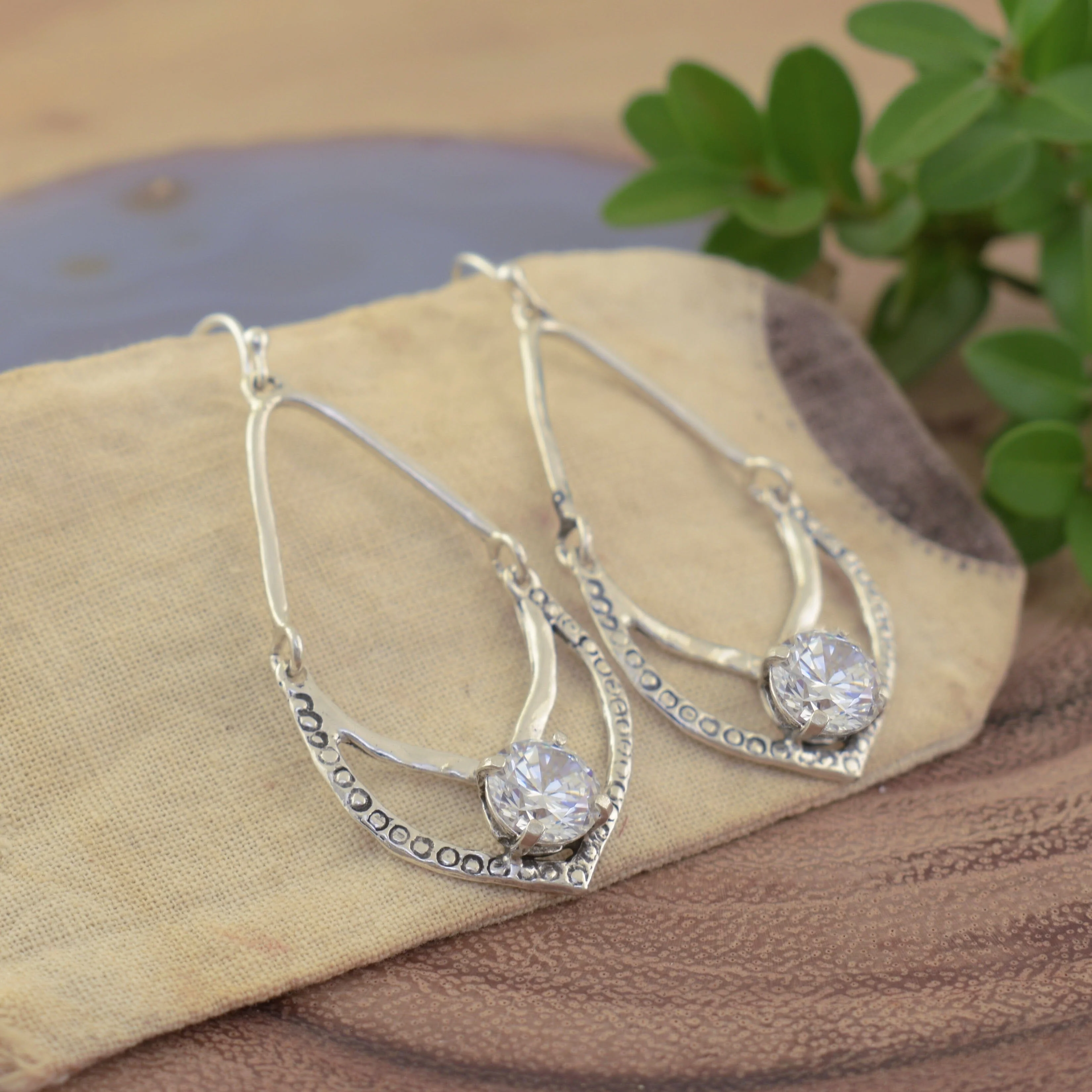 Wedding Crasher Earrings - Image 3
